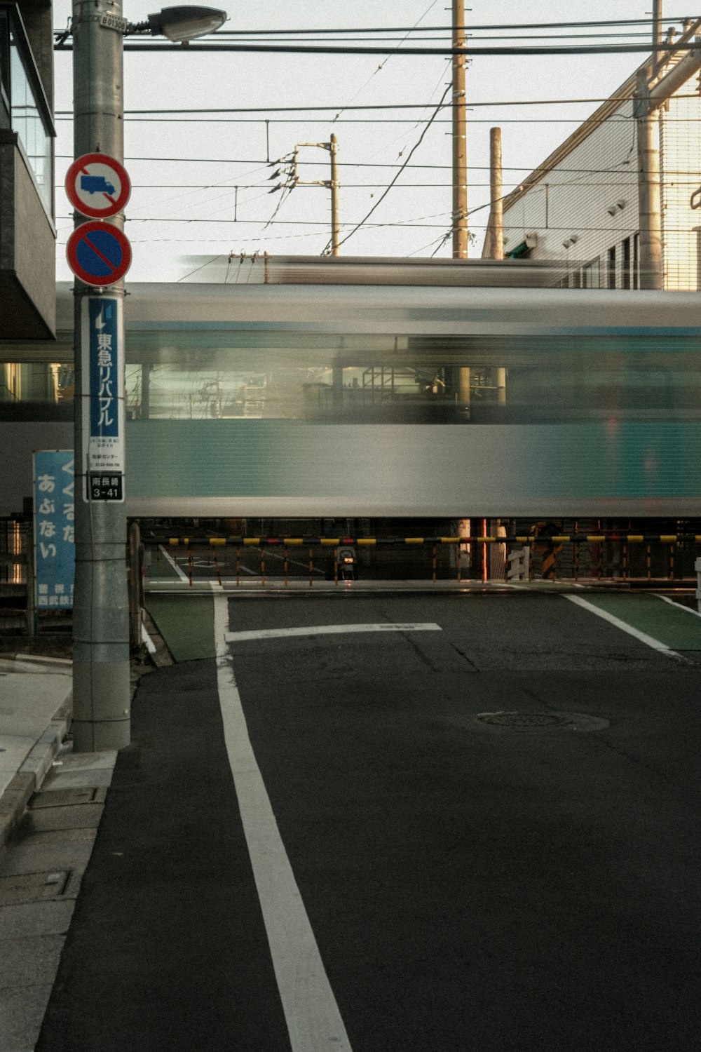 a train is coming down the tracks in the city