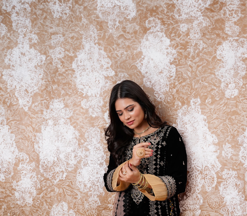 Noor Gold Abaya