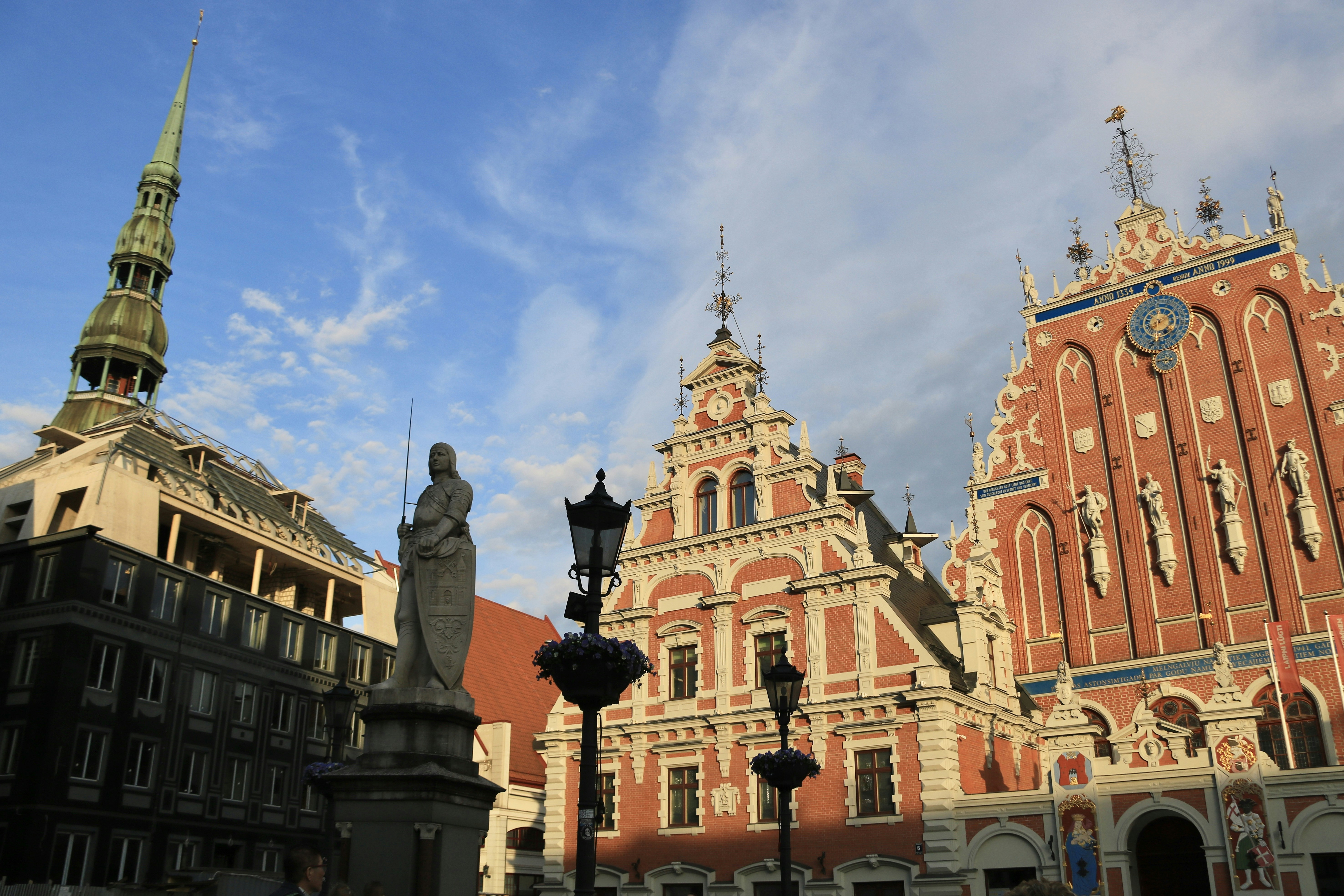 Image by Hongbin via Unsplash