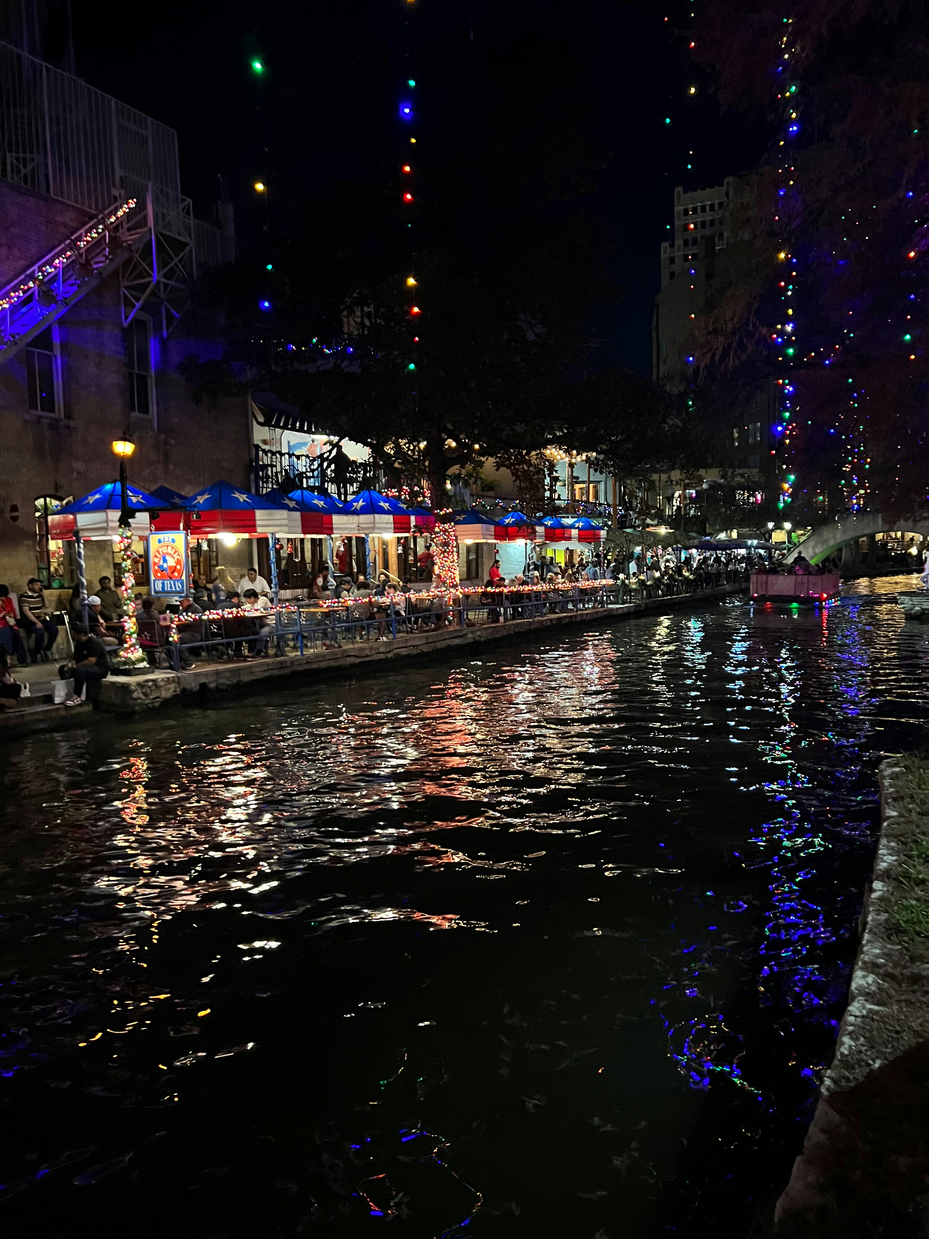 테자스 트렌드 분석 현대 패션과 문화의 연결고리