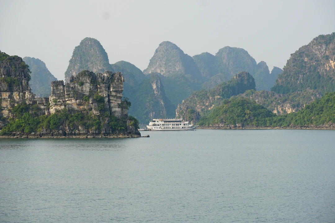 6-Day Cat Ba Budget Backpacking Itinerary