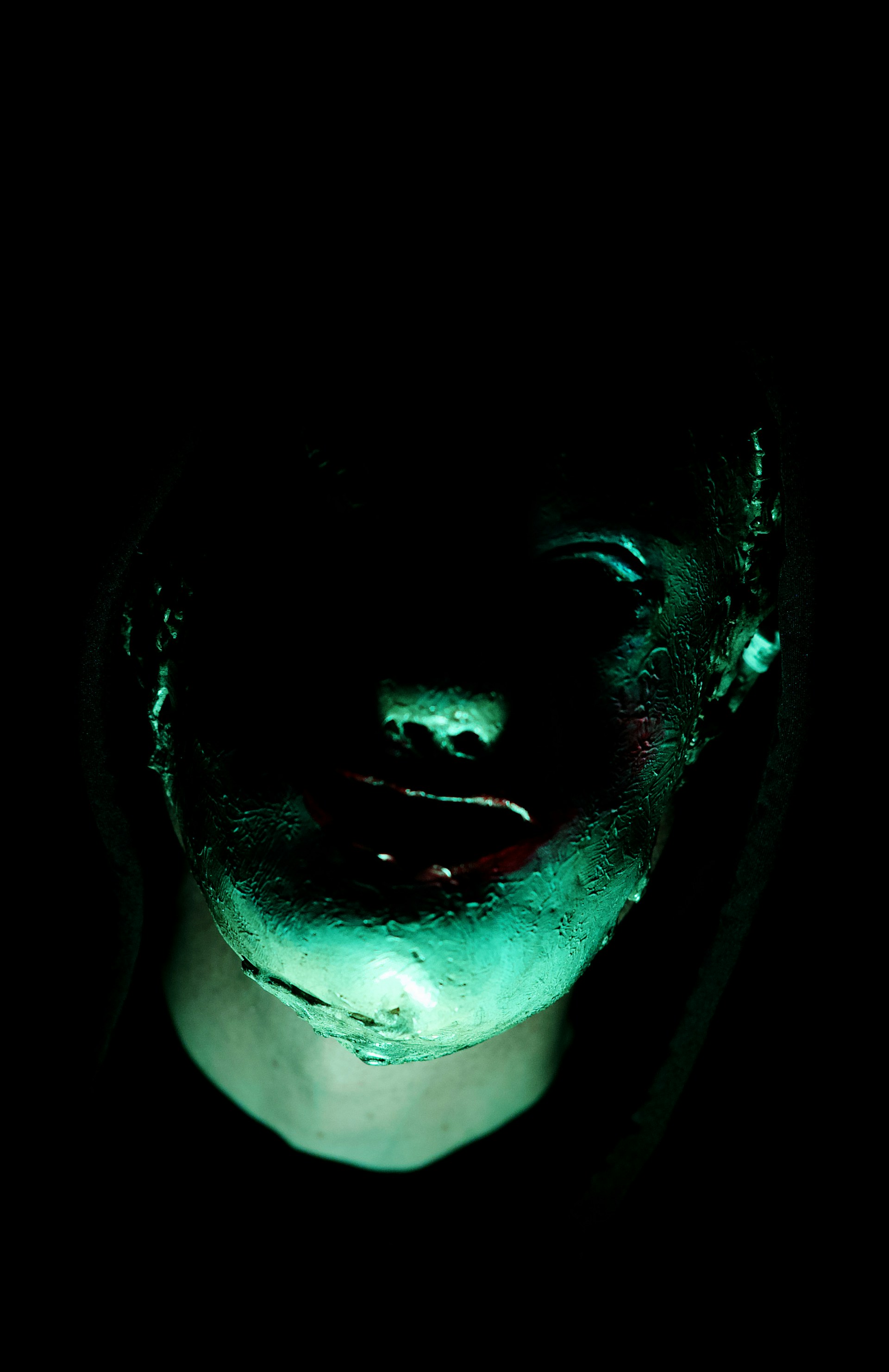 black and white bed linen