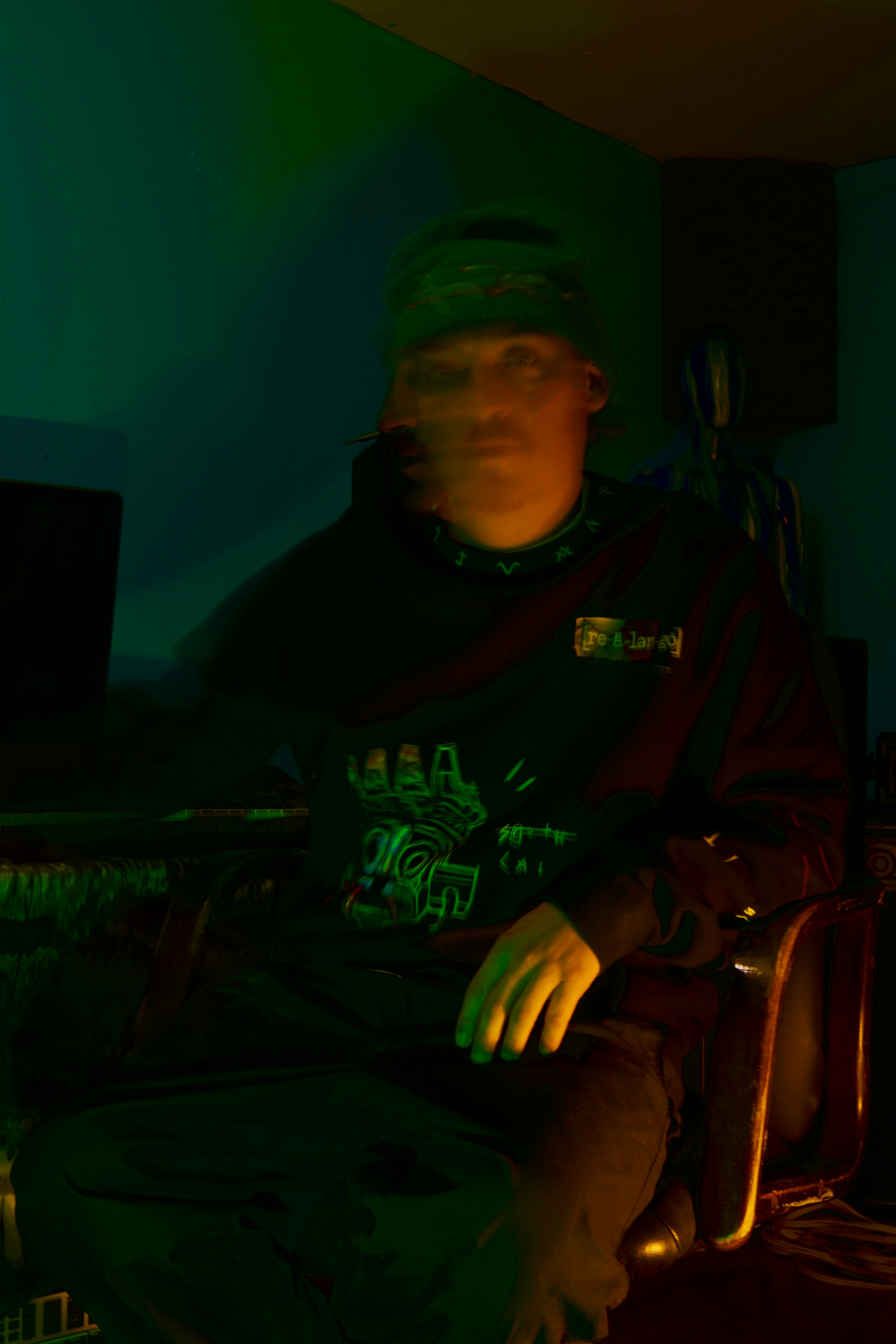 photo-1703614235095-9b0e49b1a8ec?ixid=M3wxMjA3fDB8MXxzZWFyY2h8MTZ8fGhpZ2hzdGFrZXMlMjBvbmxpbmV8ZW58MHx8fHwxNzYwMDc3OTY2fDA\u0026ixlib=rb-4.1.0