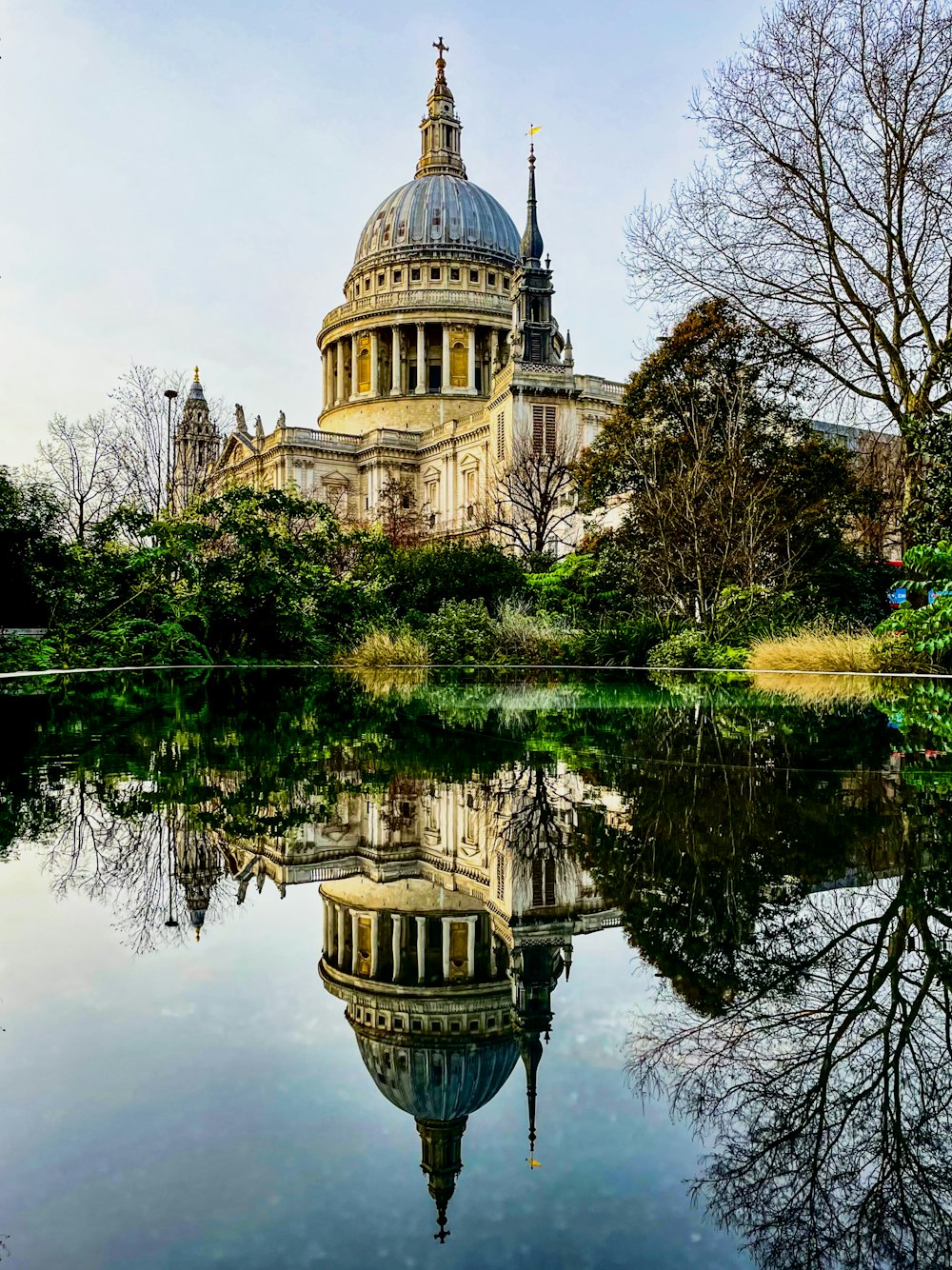 a large building with a dome on top of it