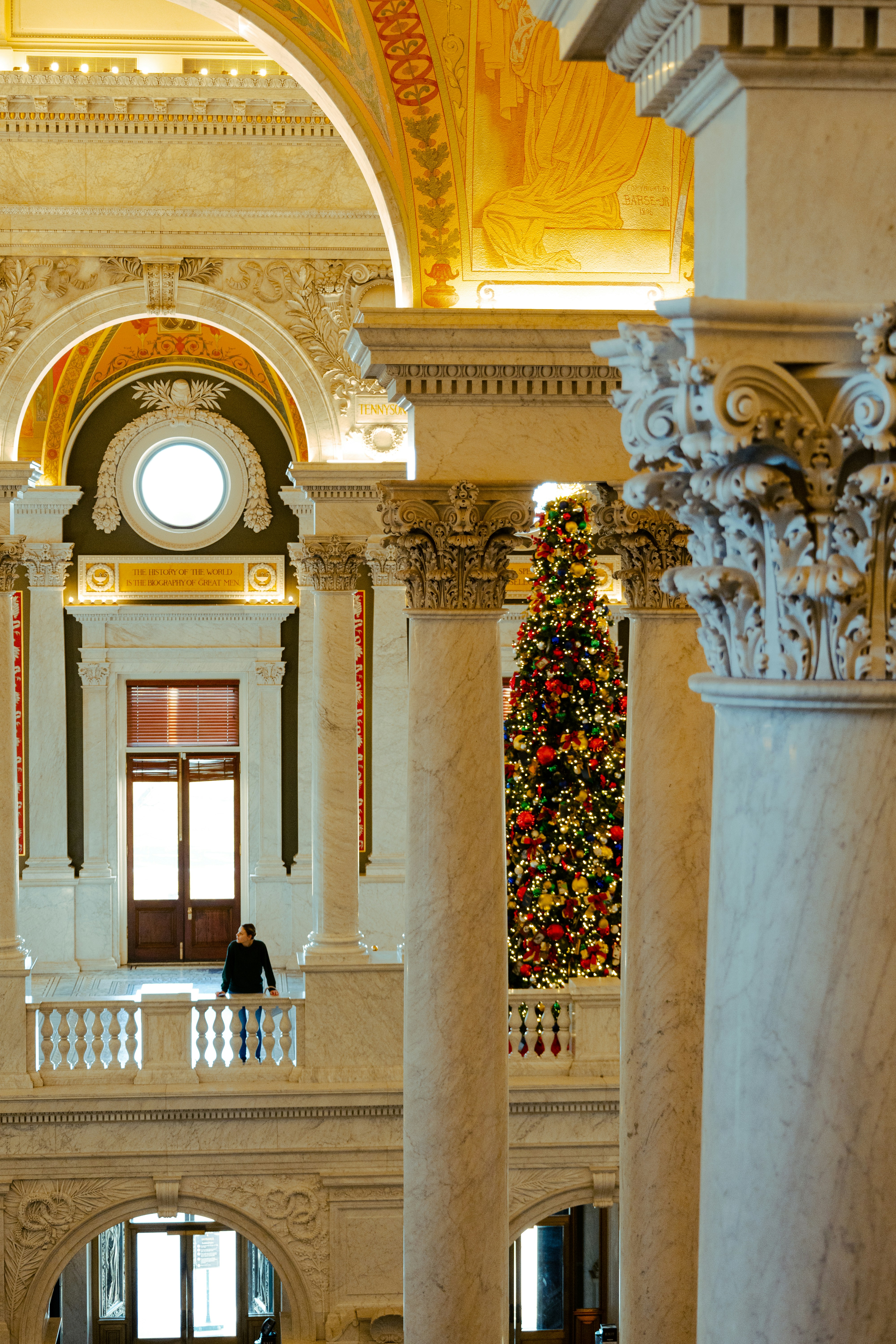 White marble Planter