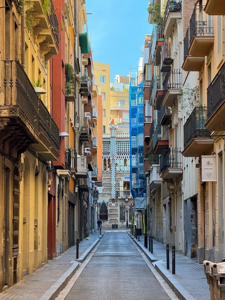 Barcelona Street Art Tour