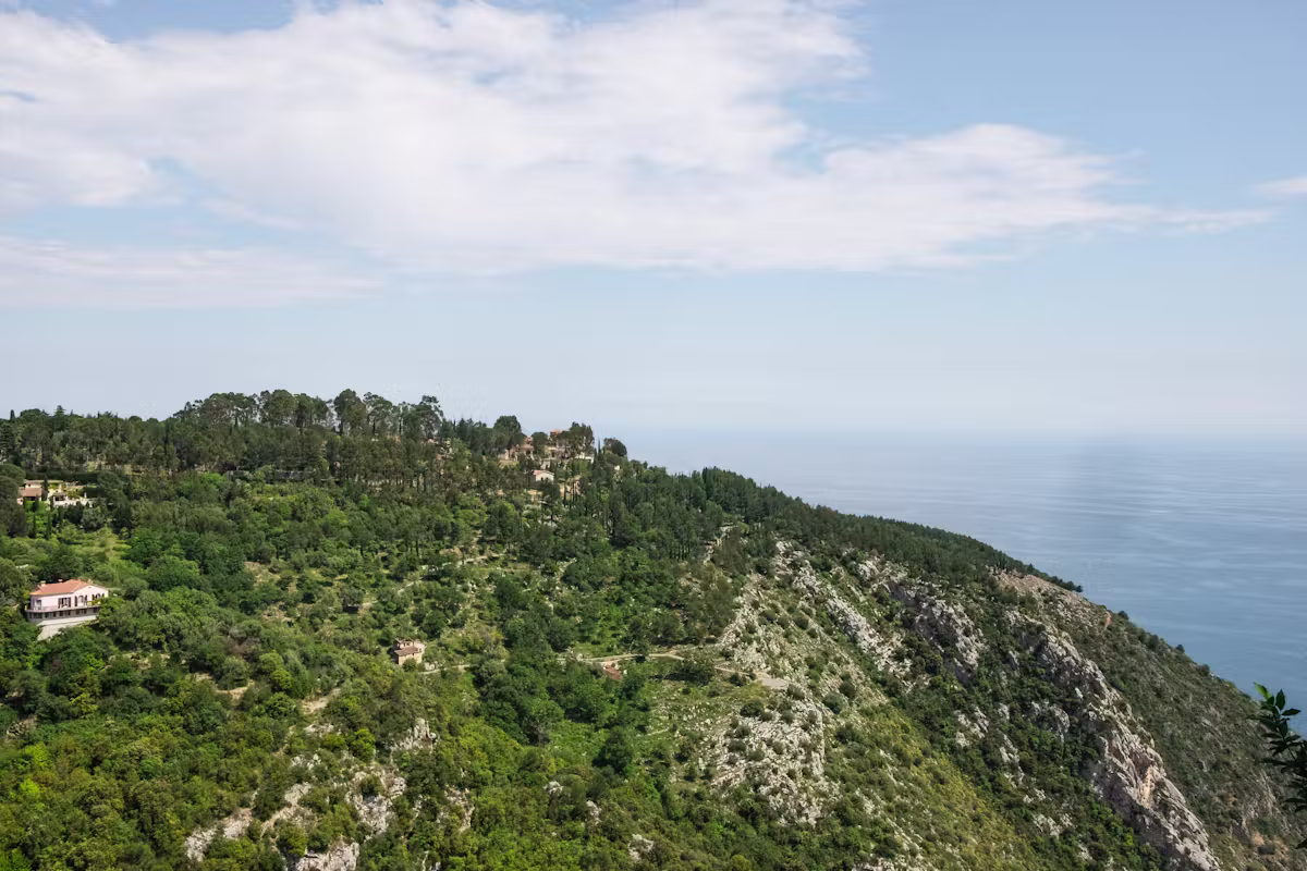 Moderne chalet près de la gare à Noves — Cabane · Noves, Provence