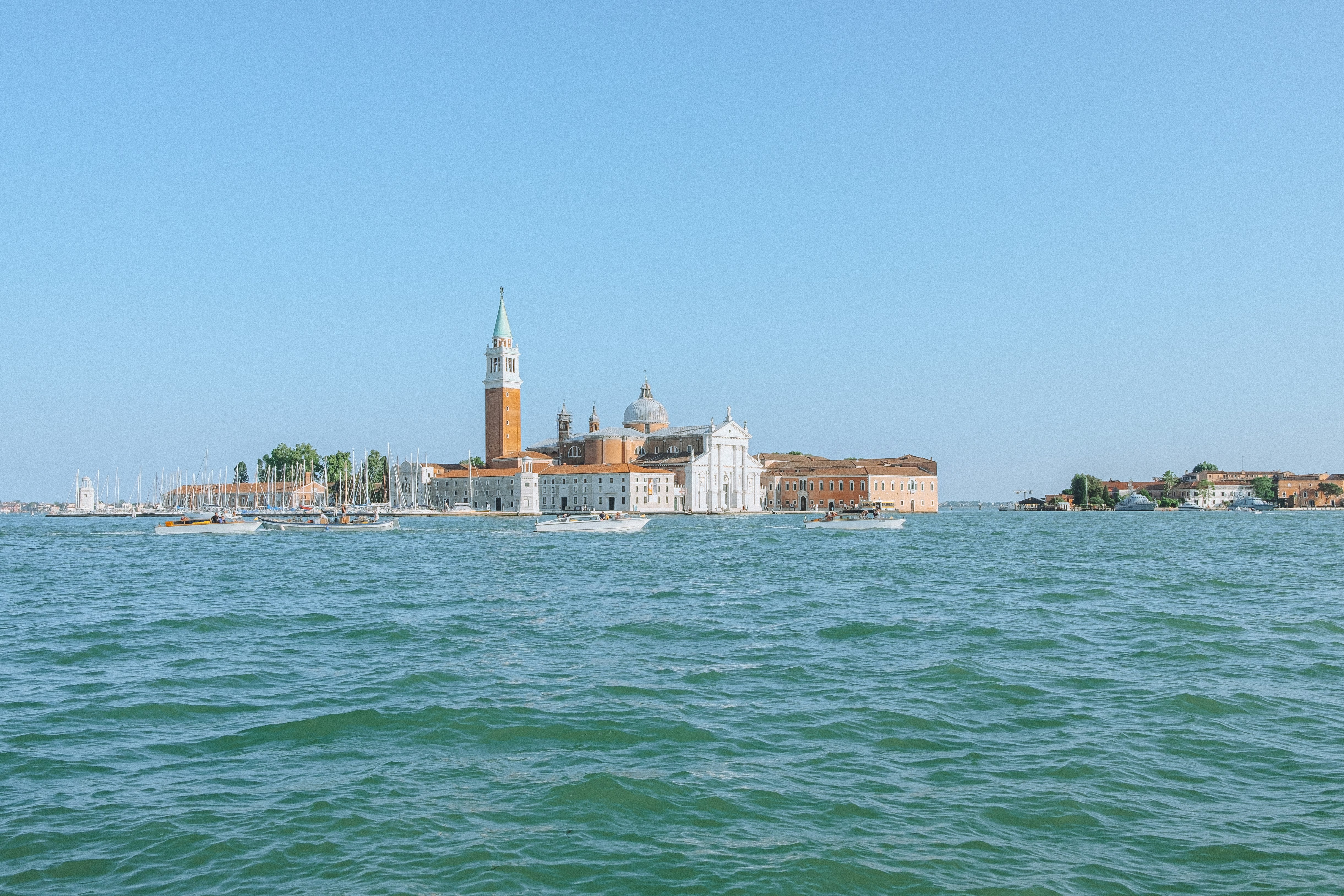 Photo by chelseaessig