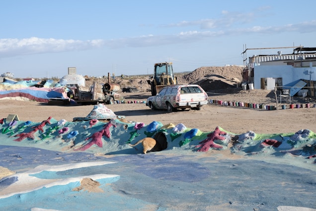 Screenshot of a custom Unreal Tournament capture the flag map created by Vehicle Invasion.