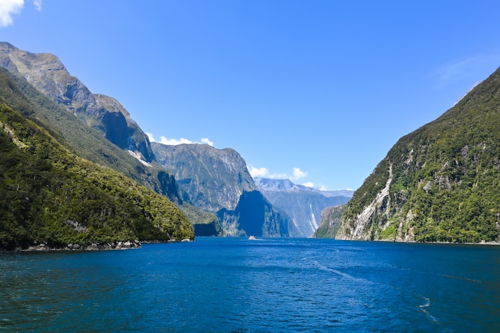 Fiordland National Park in New Zealand – top eco-tourism spot 2025