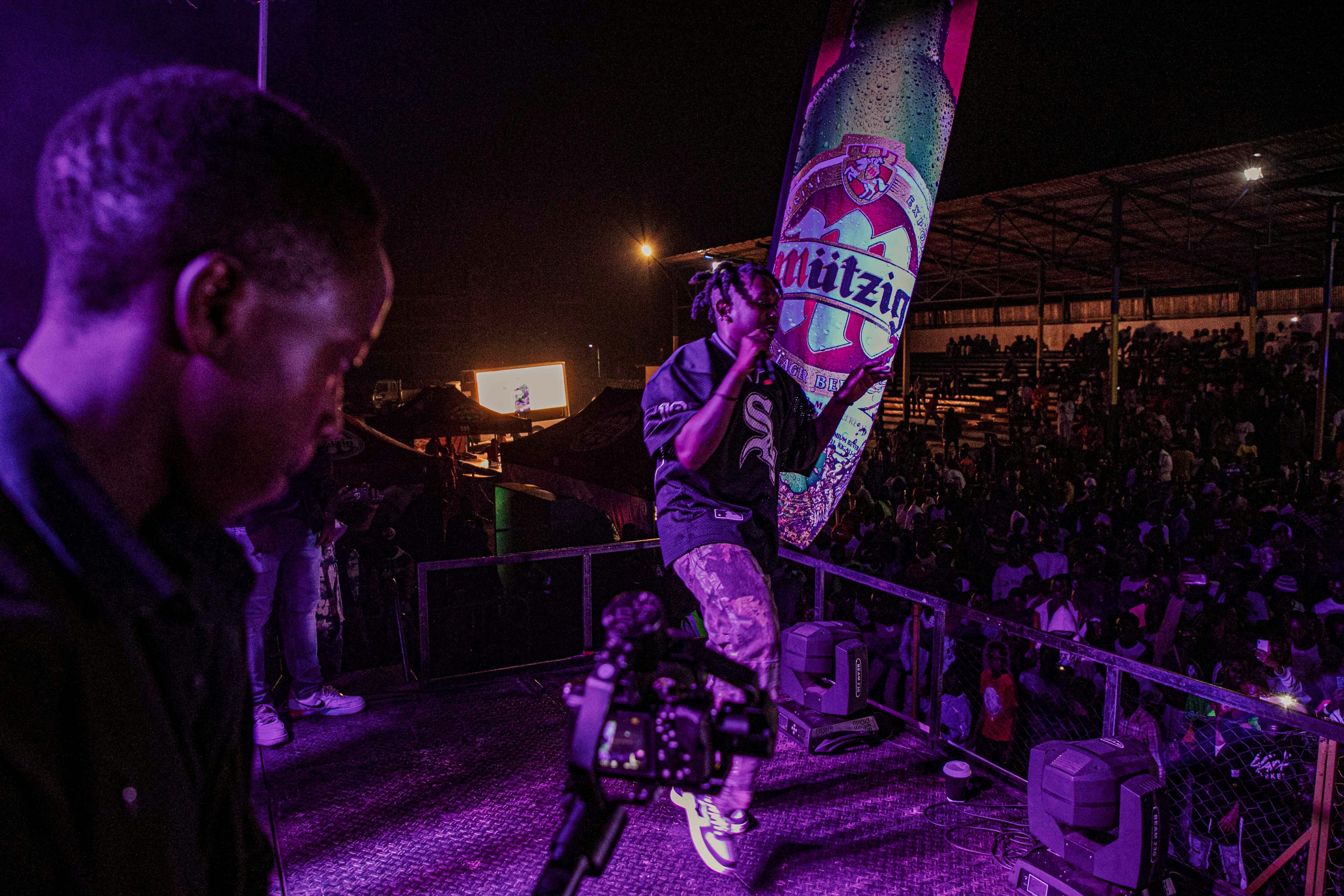 体育场景配图（资料示意）