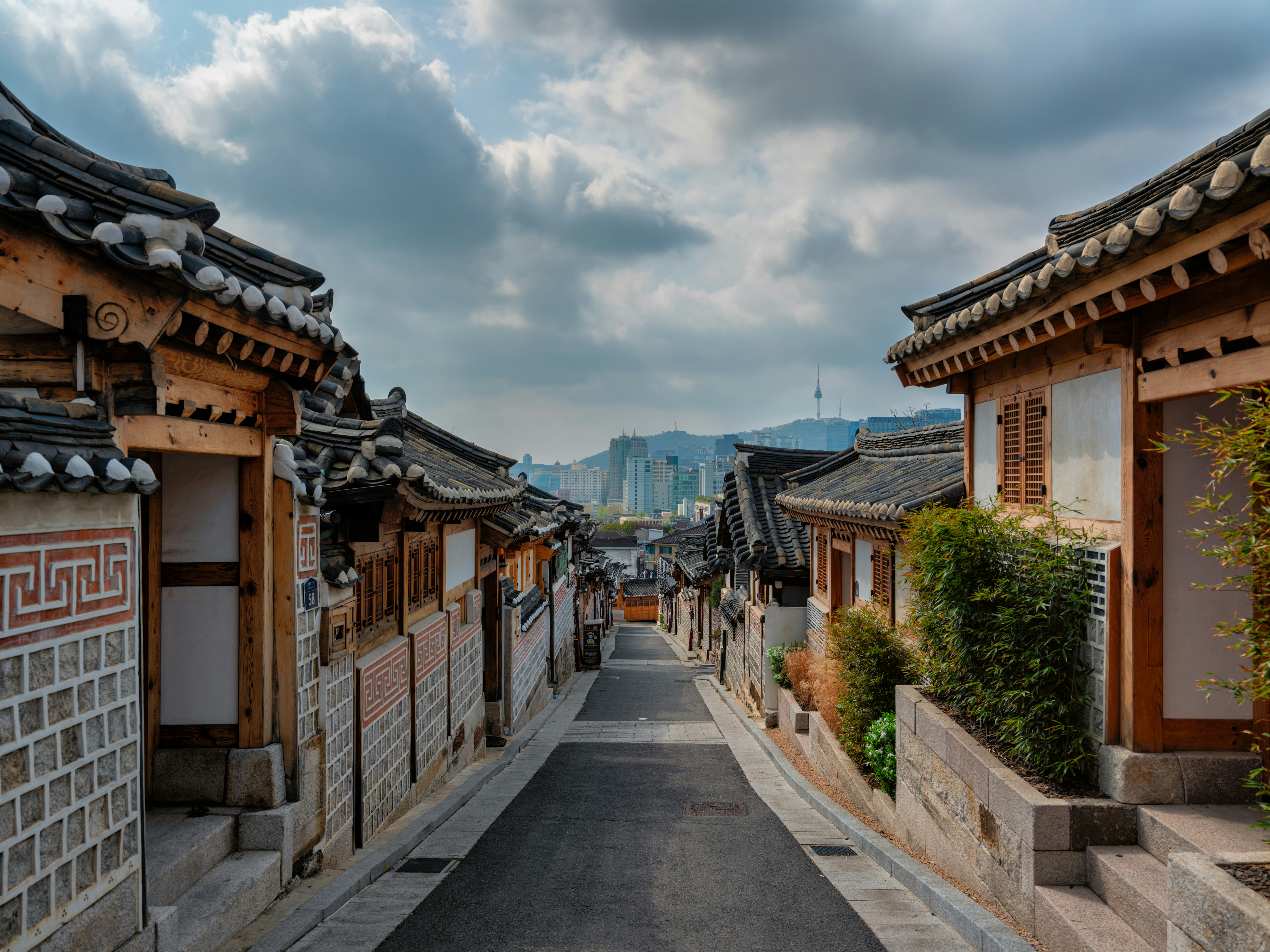 [The Seoul Insider's Guide #1] Success in Seoul: It’s about Context, not just Content