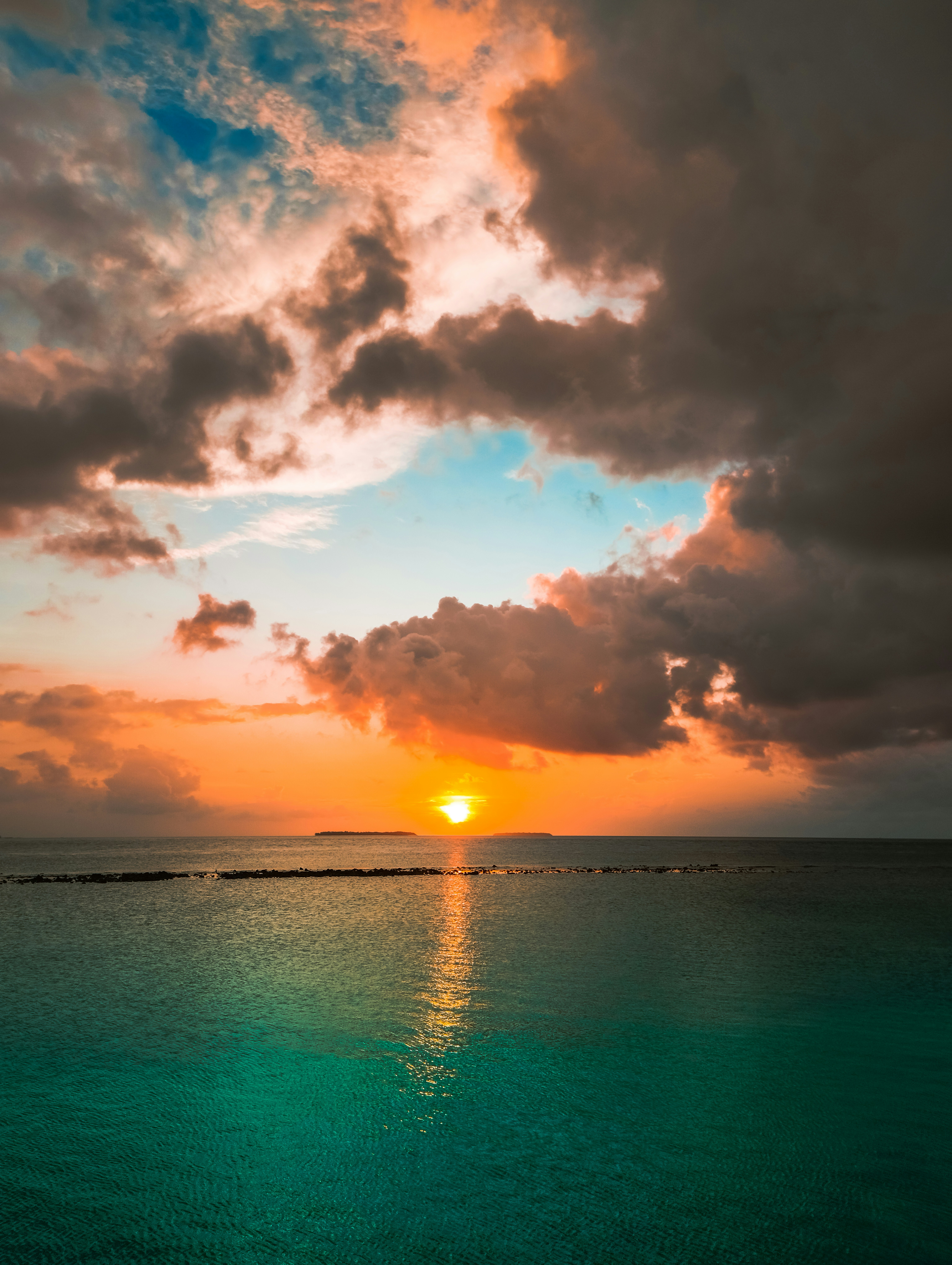 Photo by astrolonium