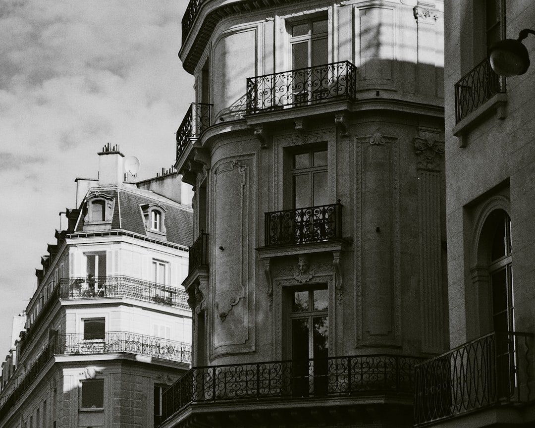 Parisian Pages: A Literary Lover's Guide to the City of Light - Str… — Parisian Pages
