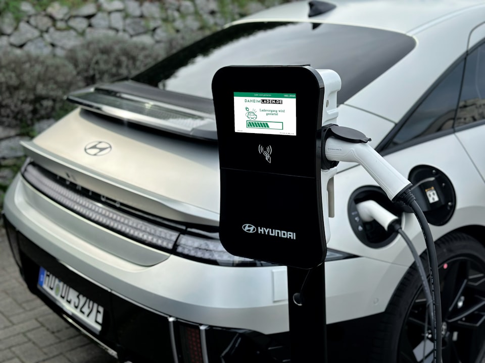 Wallbox para carregamento de carro eléctrico em casa em Lisboa
