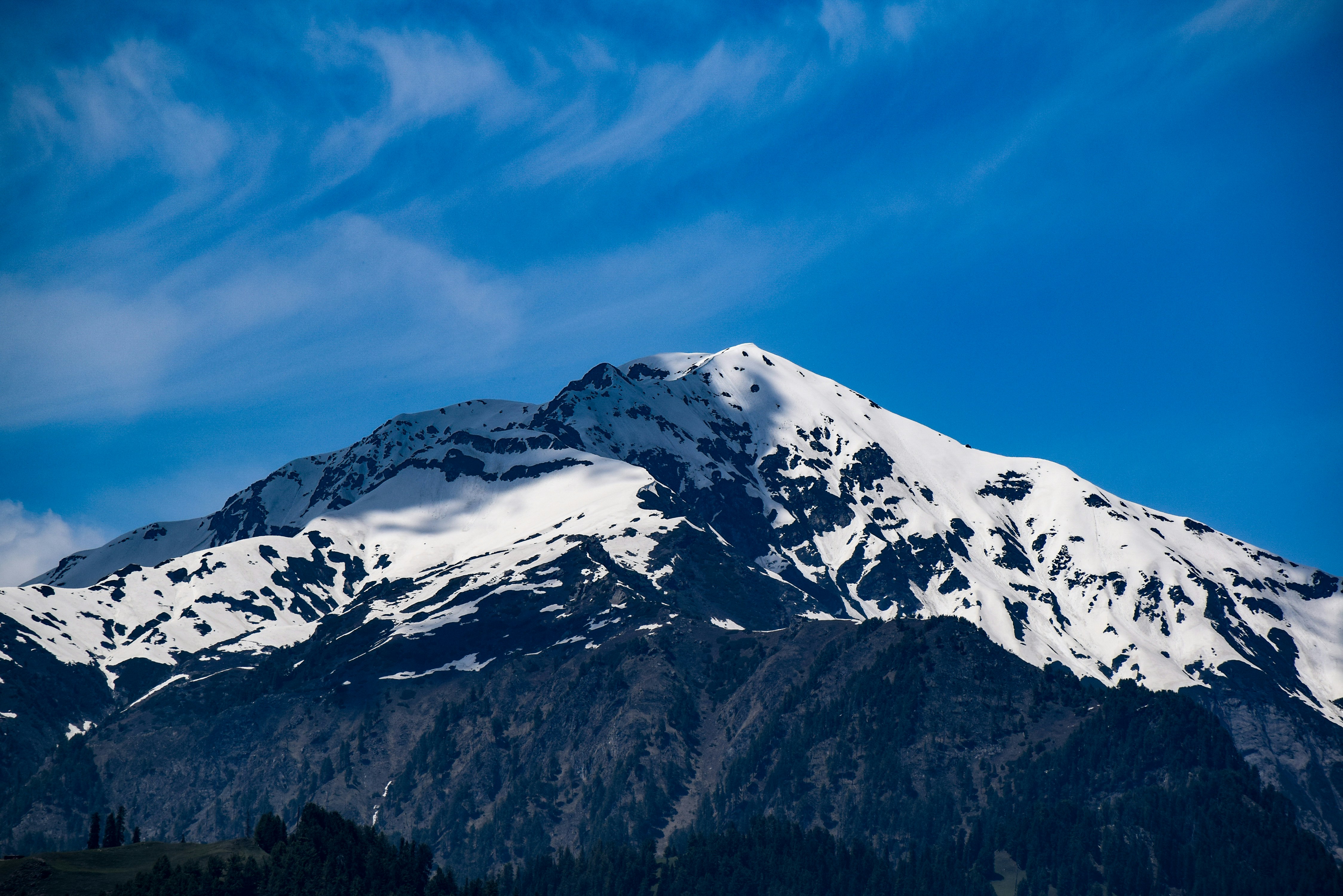 Photo by maheerakulsoom