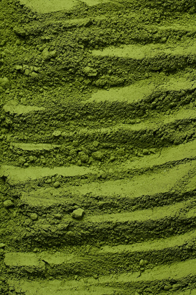 How to Build the Perfect Herbal Hair Mask