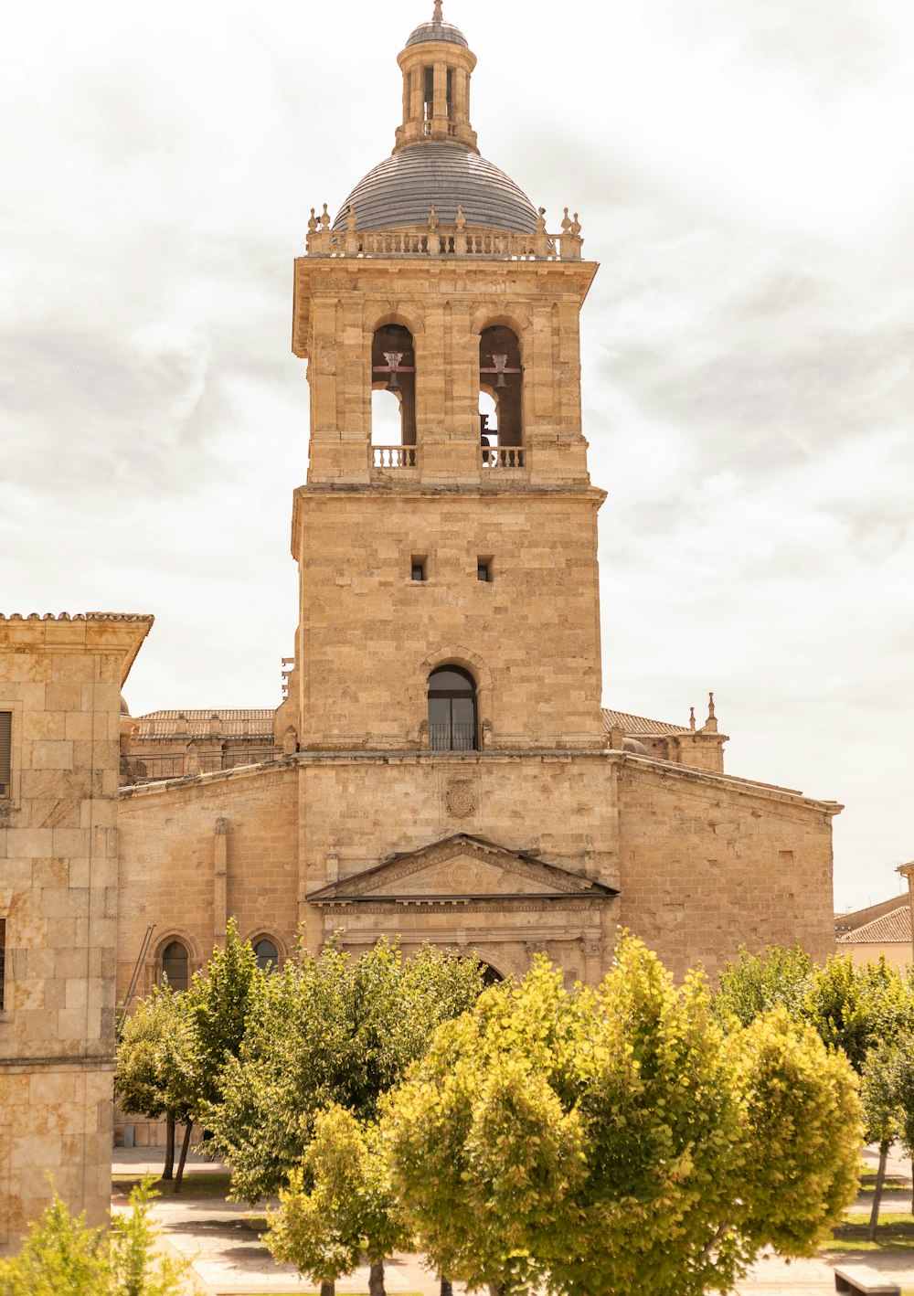 a large building with a tower and a clock