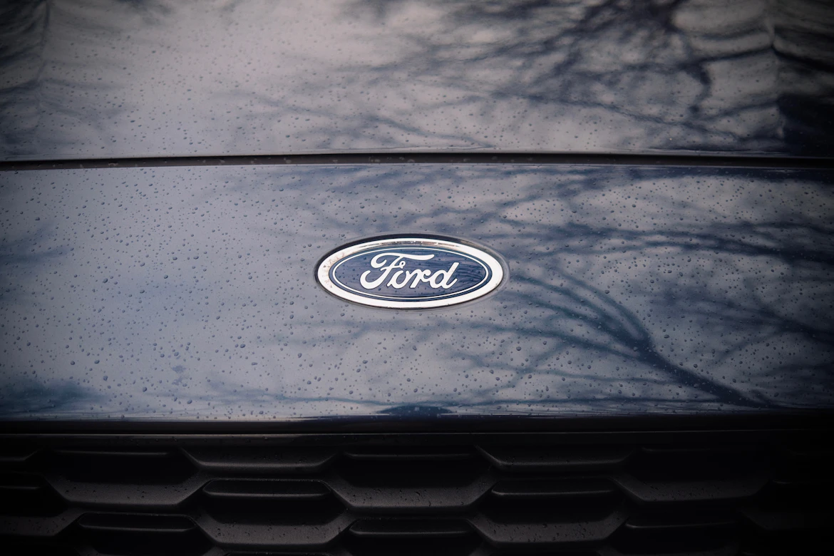 Auto Ford