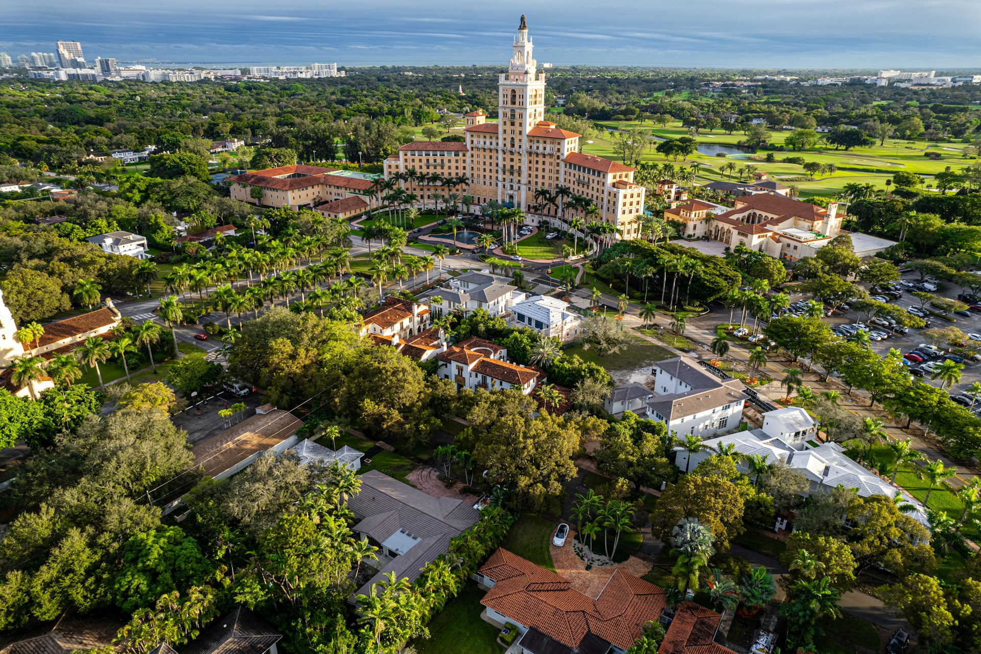 Living in Coral Gables: A Complete Neighborhood Guide