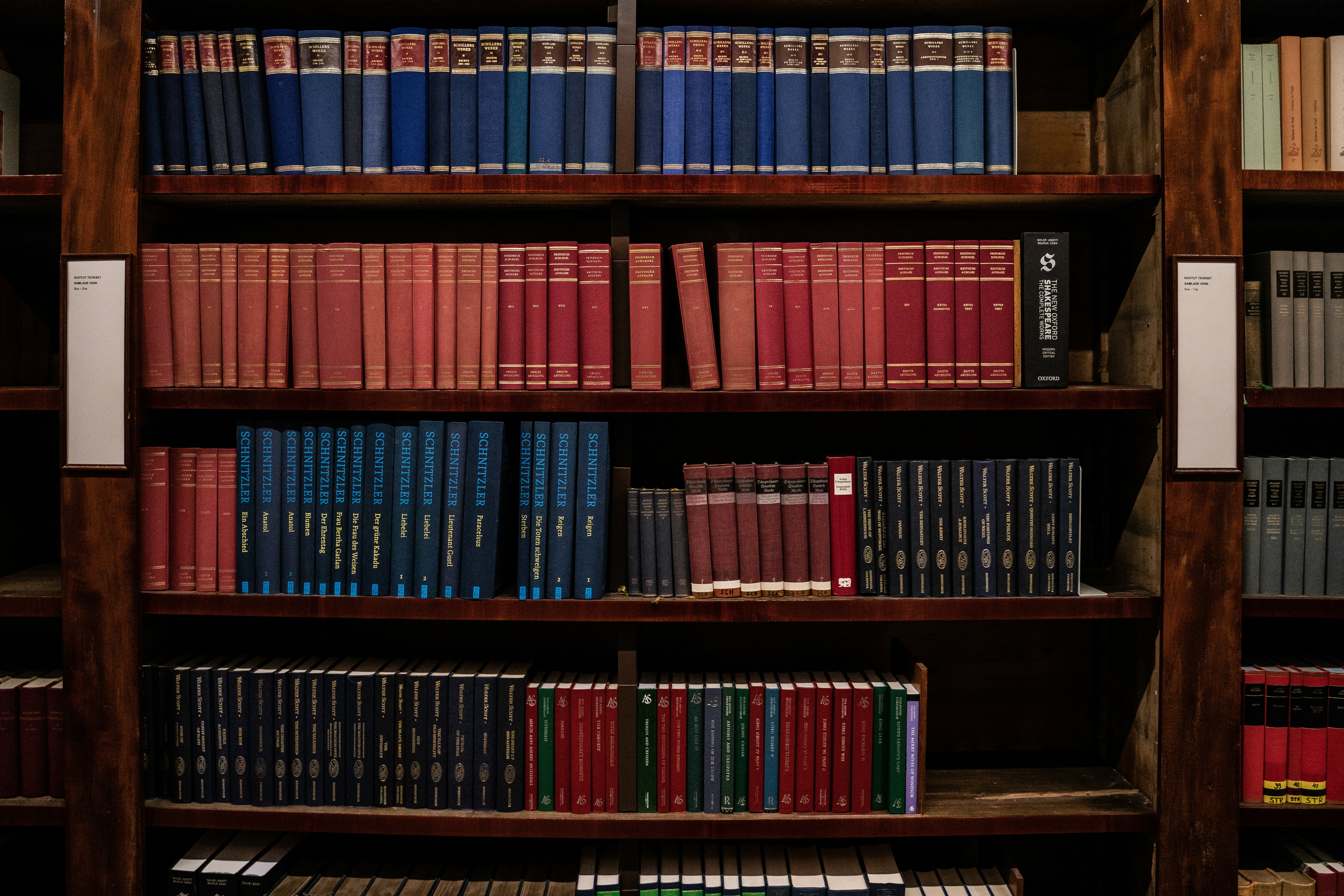 A collection of saved articles in Google Scholar's "My Library" feature