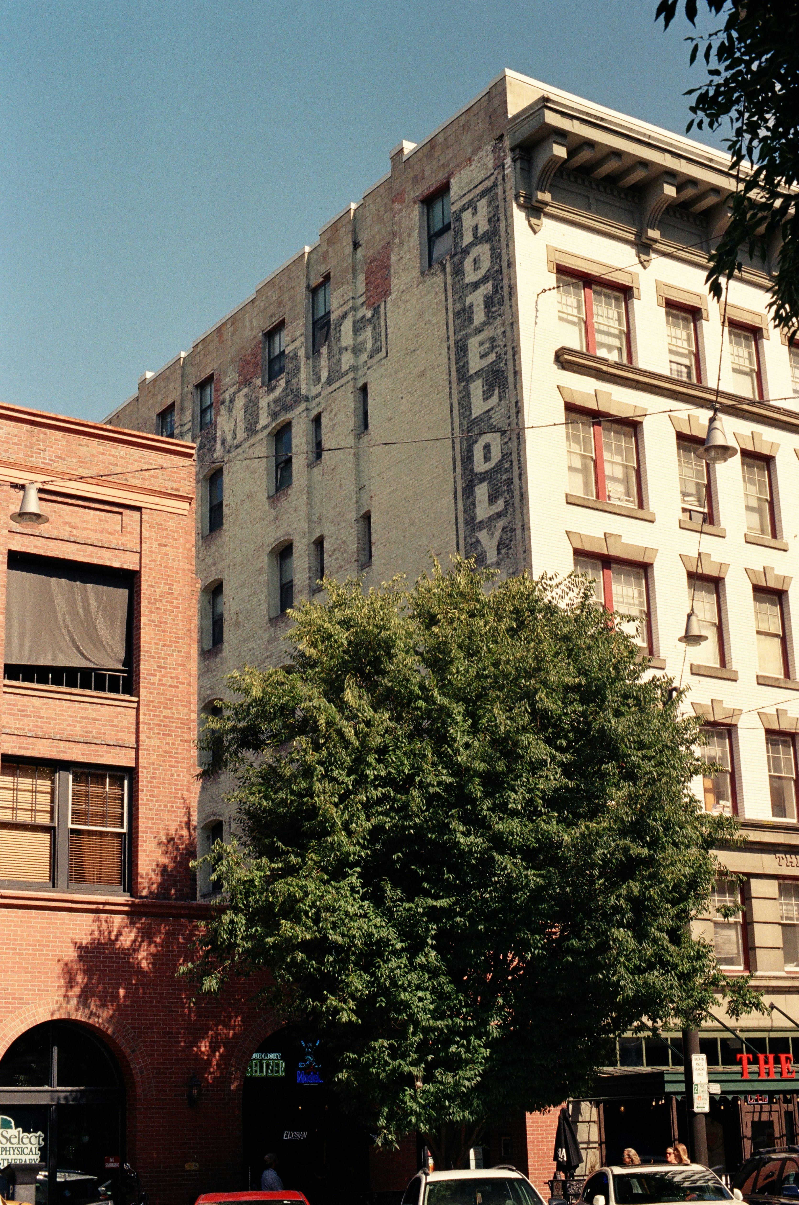 Photo by noahamorgan