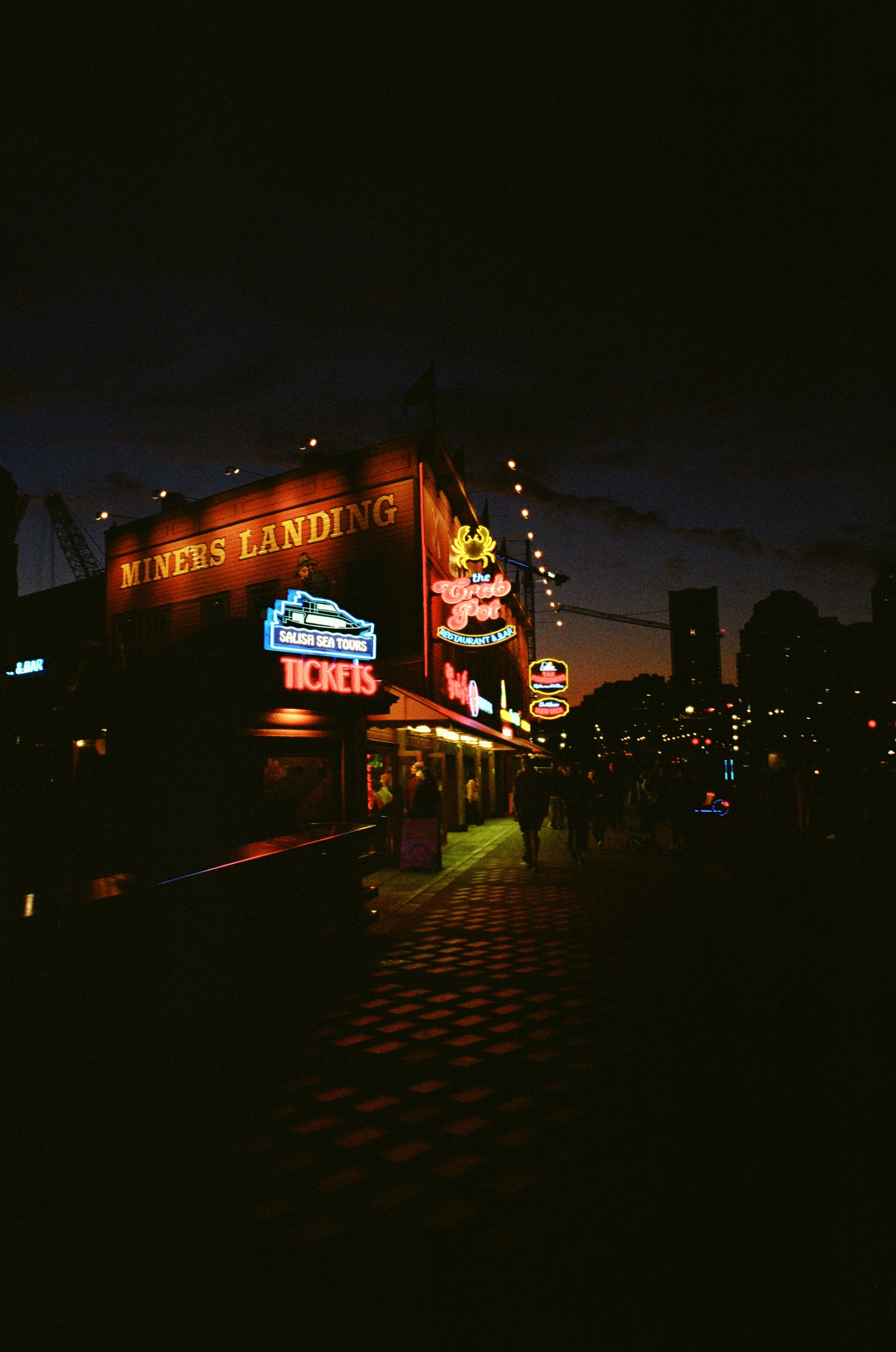 Photo by noahamorgan