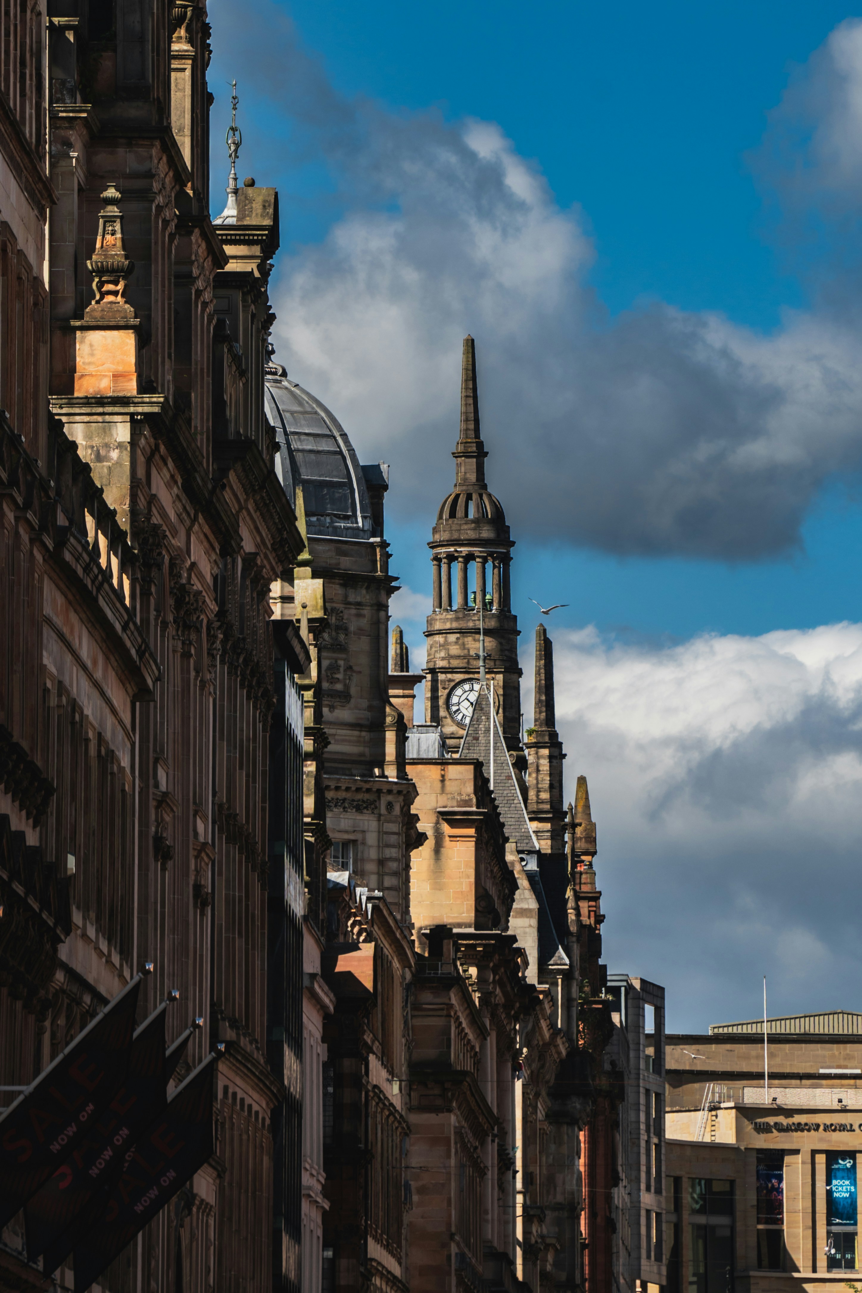 Photo by winstontjia