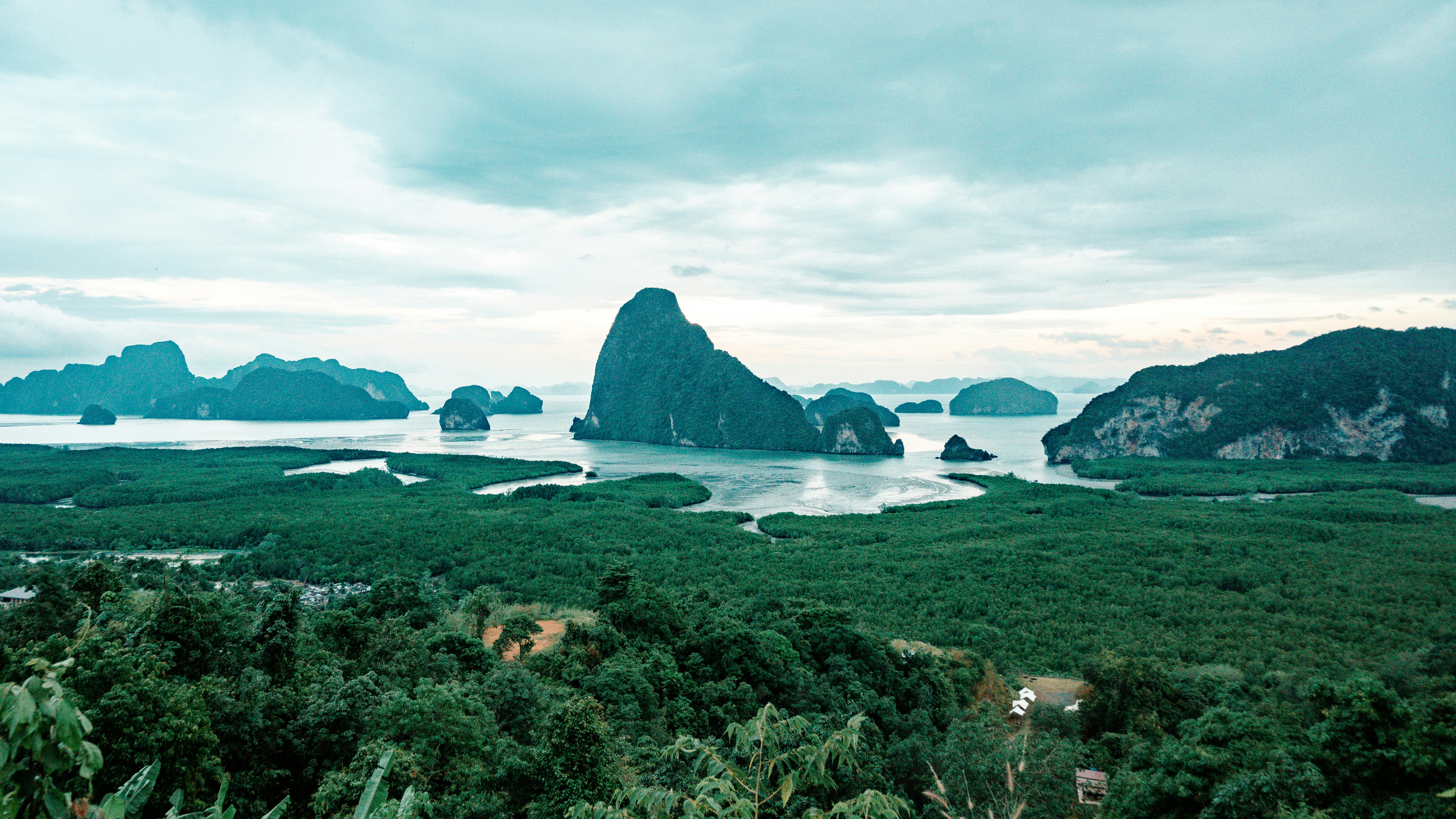 Phang Nga Bay photo 2