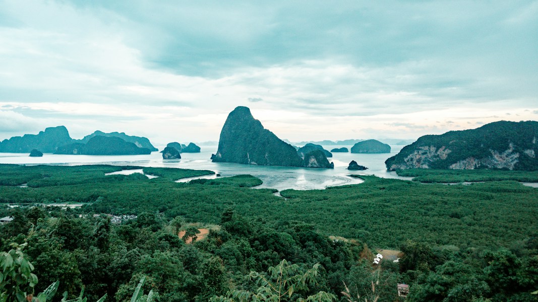 Phang Nga Bay: Thailand's Limestone Wonderland