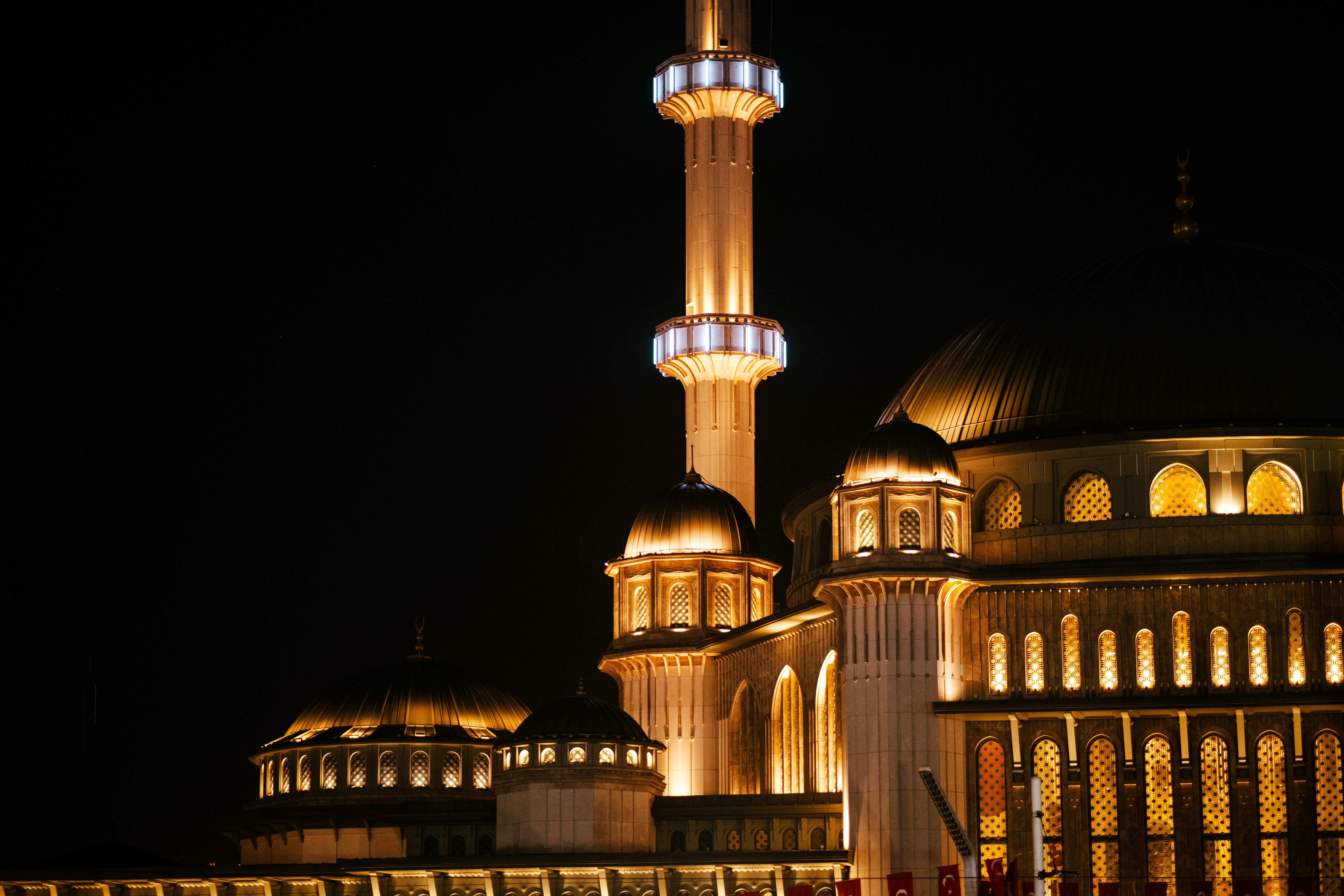 Photo by iammahmutyildiz