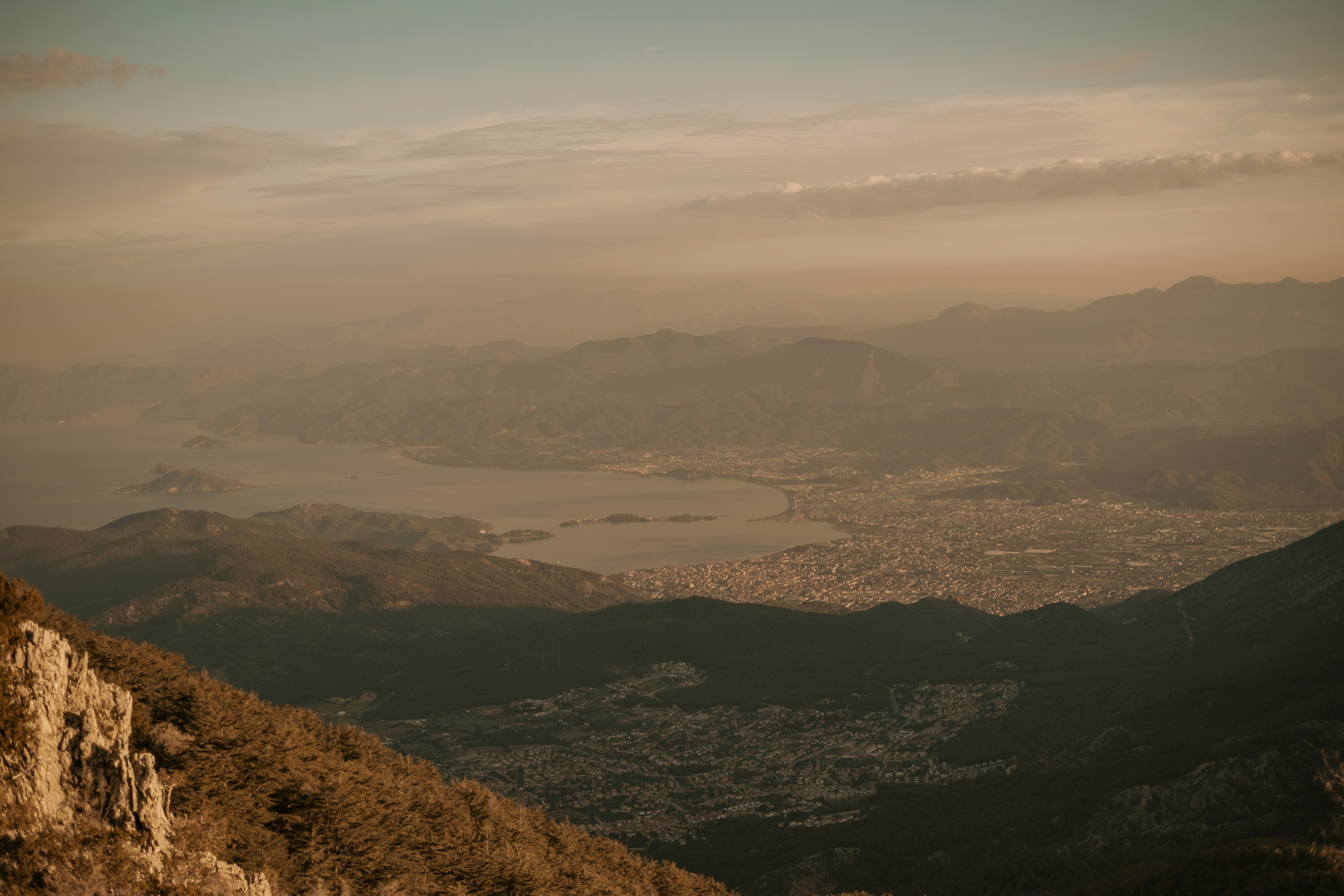 Photo by bilalfurkankosar