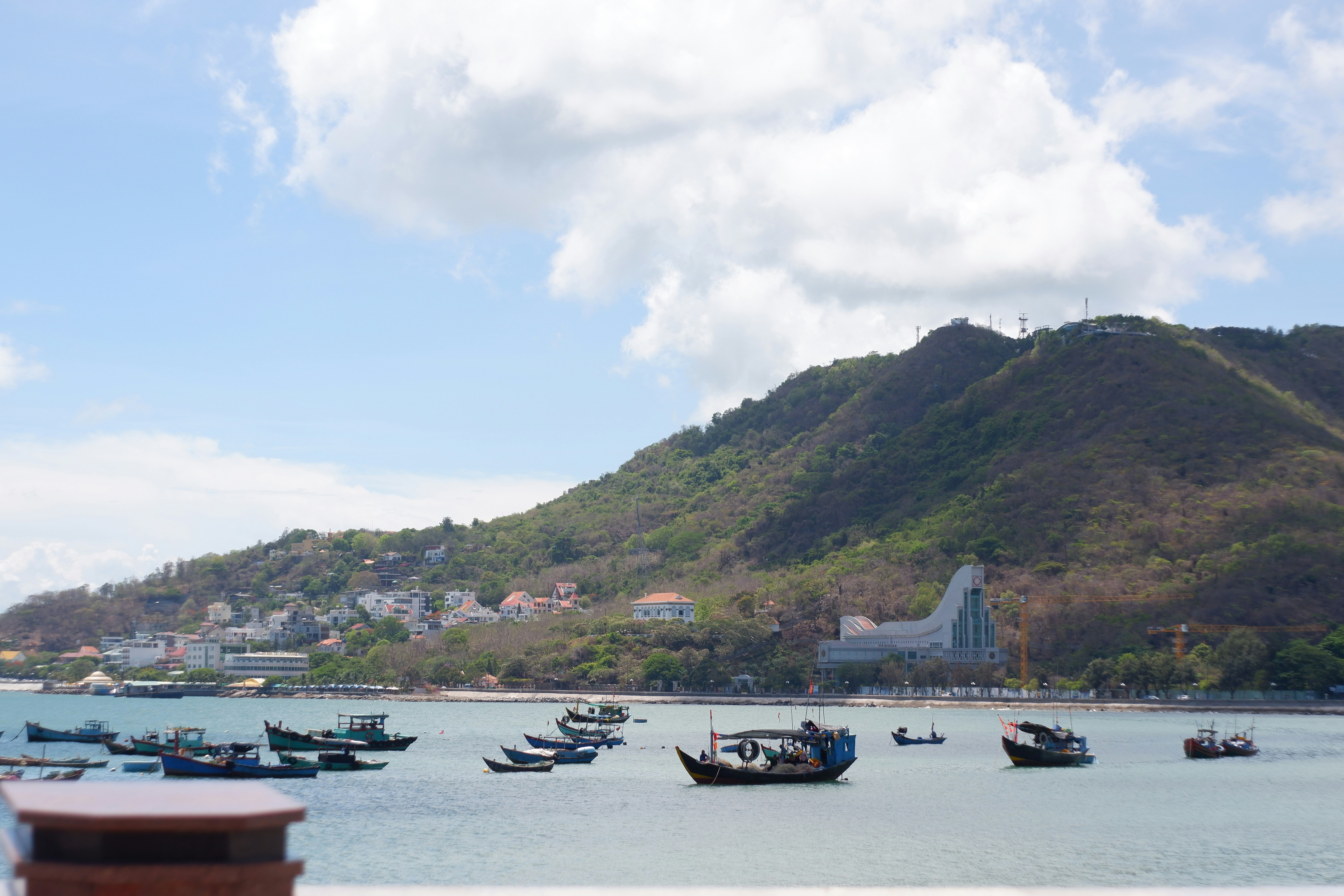 Photo by donguyenkhanhs