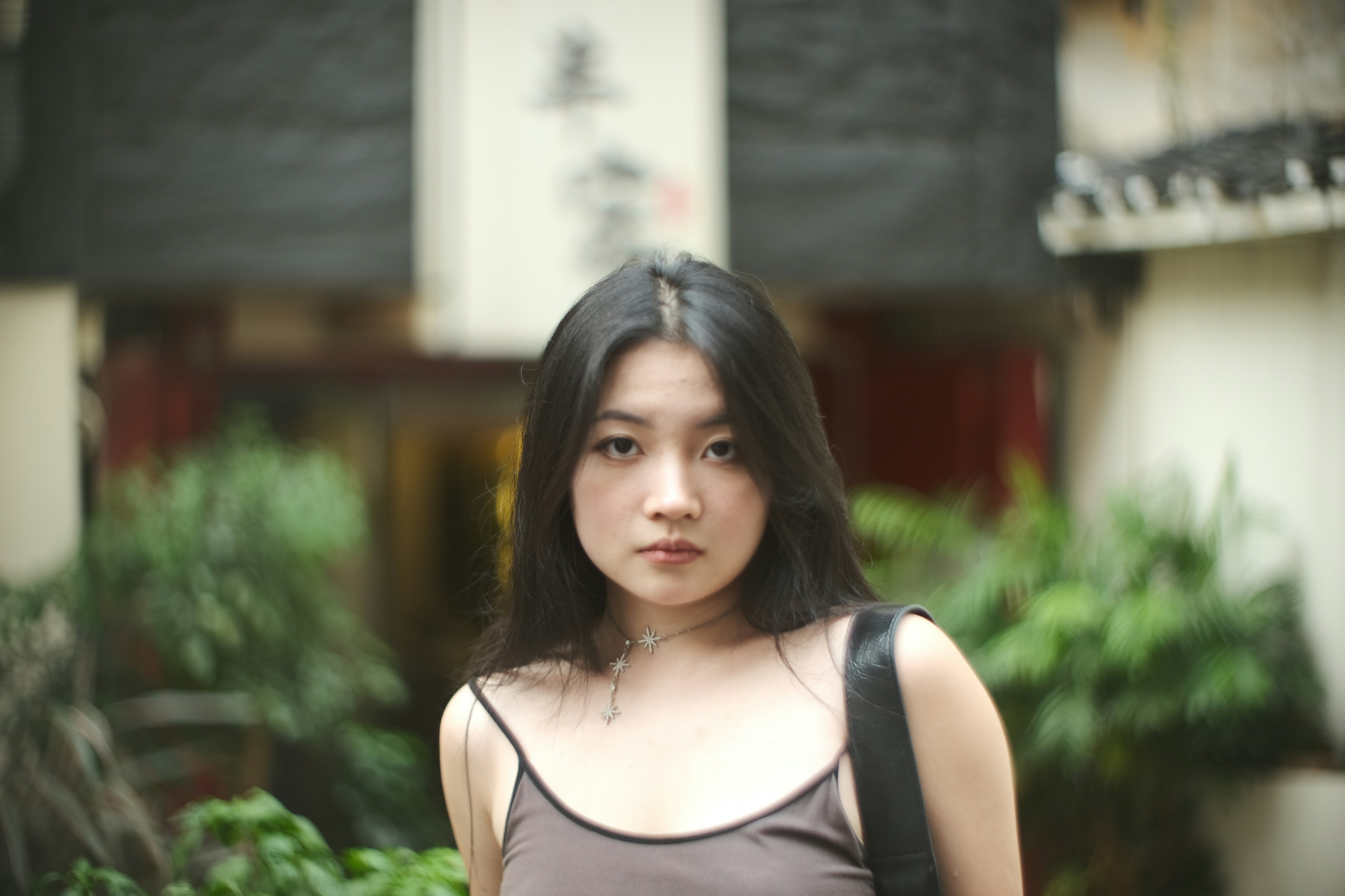 photo-1704731267884-91c2a0f6c20e?ixid=M3wxMjA3fDB8MXxzZWFyY2h8M3x8YXNpYW4lMjBmZW1kb218ZW58MHx8fHwxNzUwMzY1MjY0fDA\u0026ixlib=rb-4.1.0
