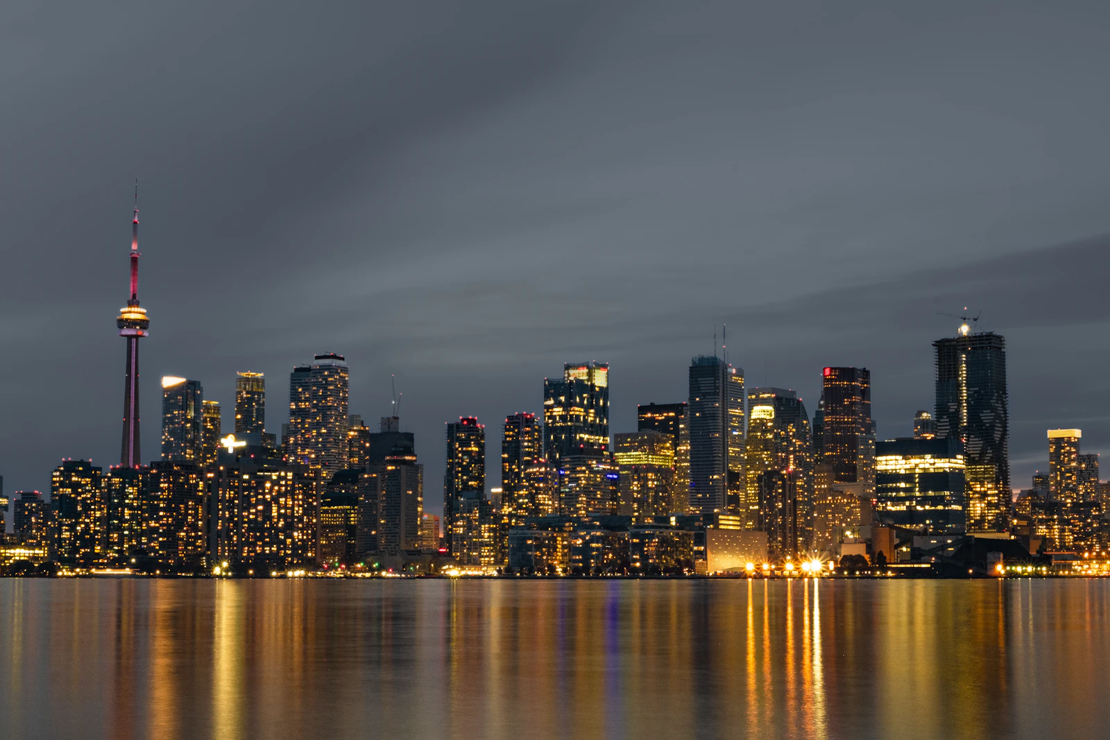 Four Seasons Hotel Toronto Earns a Sixth Straight Forbes Ten-Star Distinction