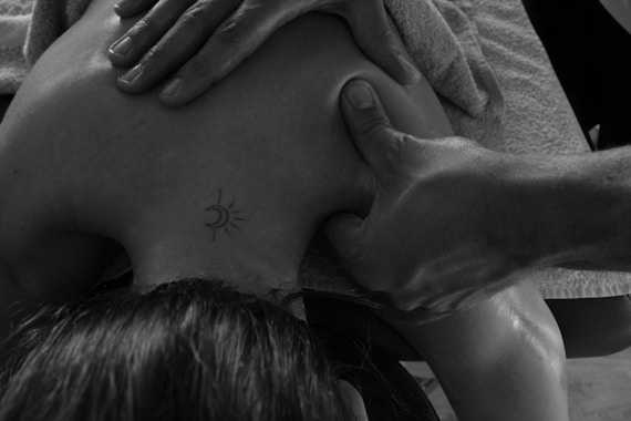 pour femme massage