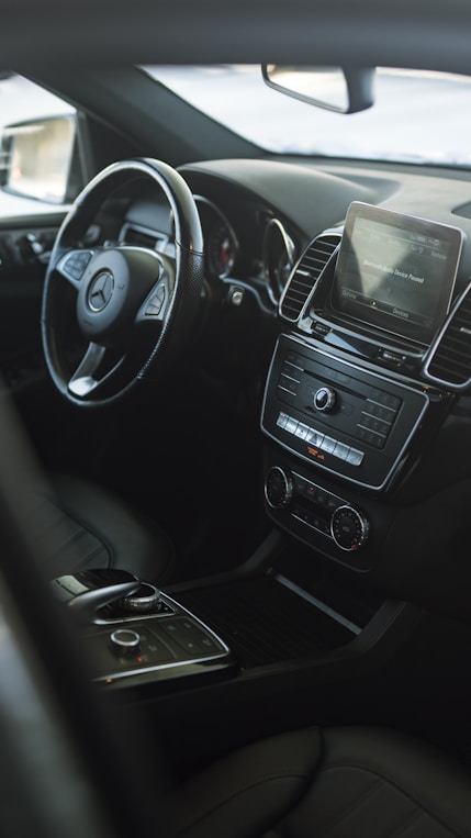 the interior of a mercedes benz benz benz benz benz benz benz benz benz benz benz