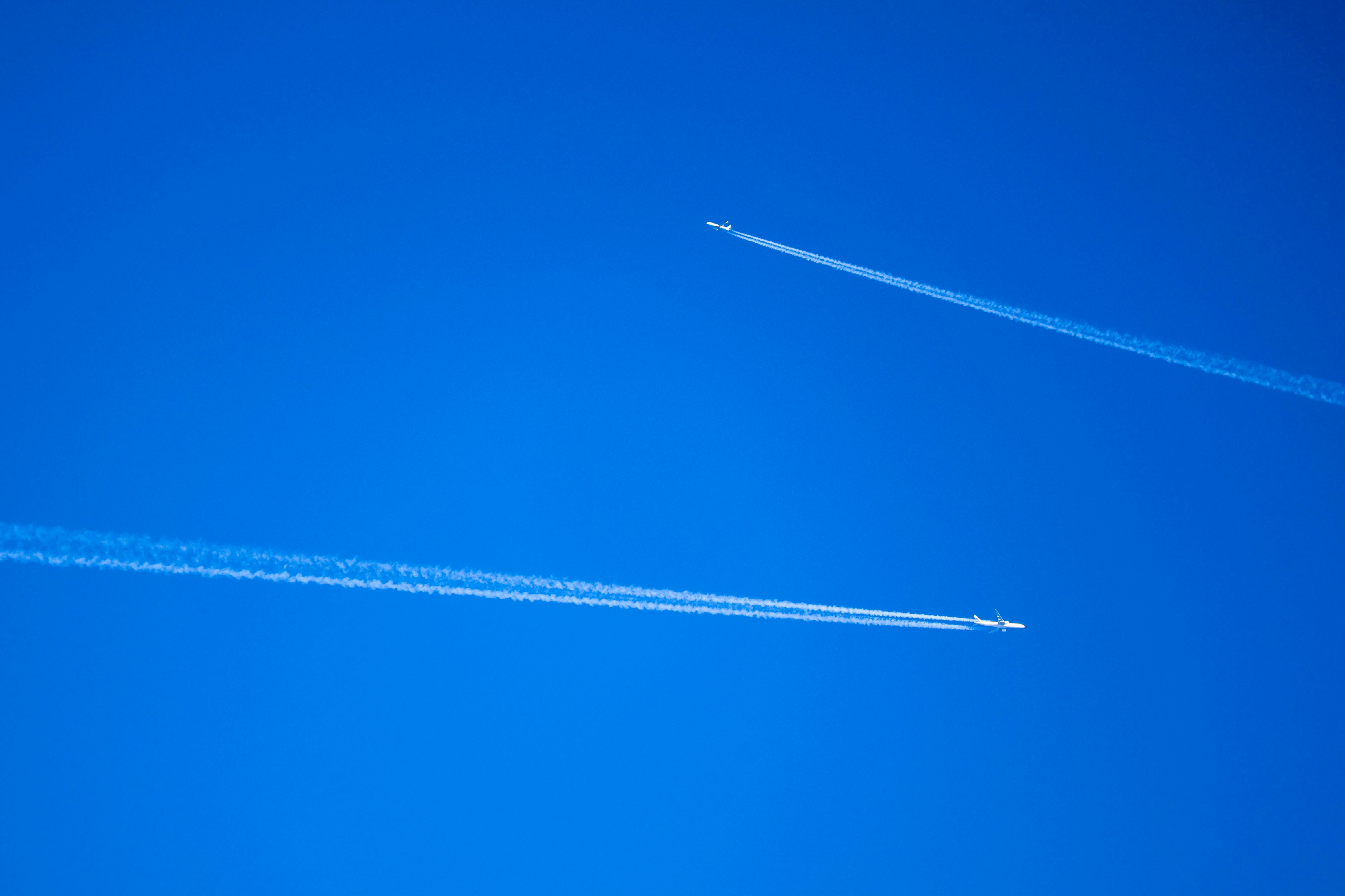 Airlines Sound Alarm as Shutdown Strains US Air Travel System