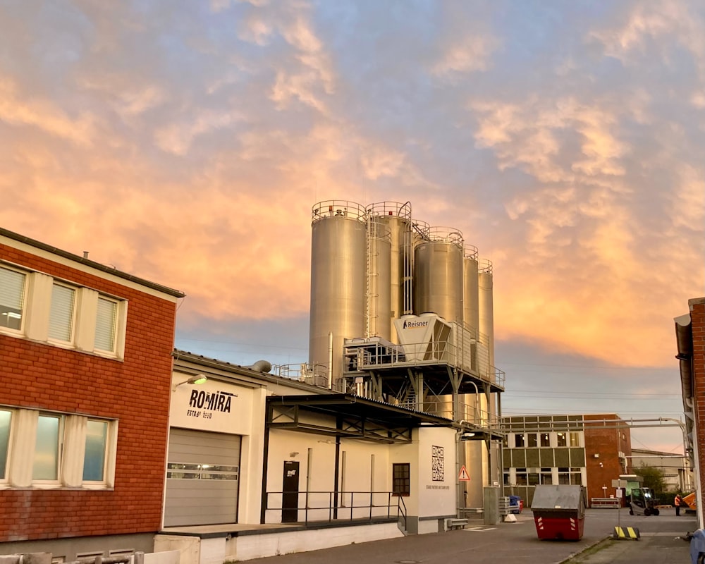 a building with a lot of silos on top of it