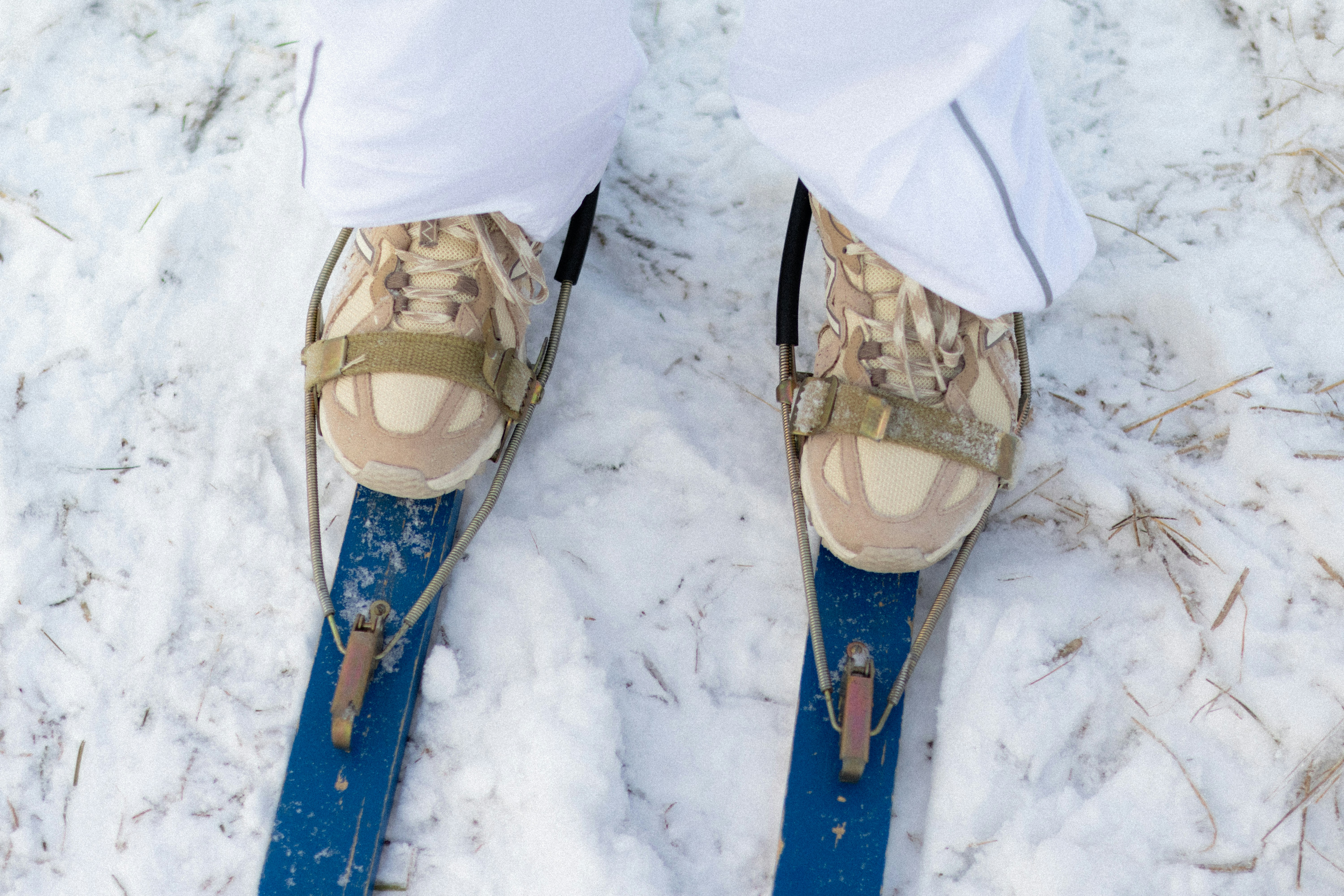skis with bindings