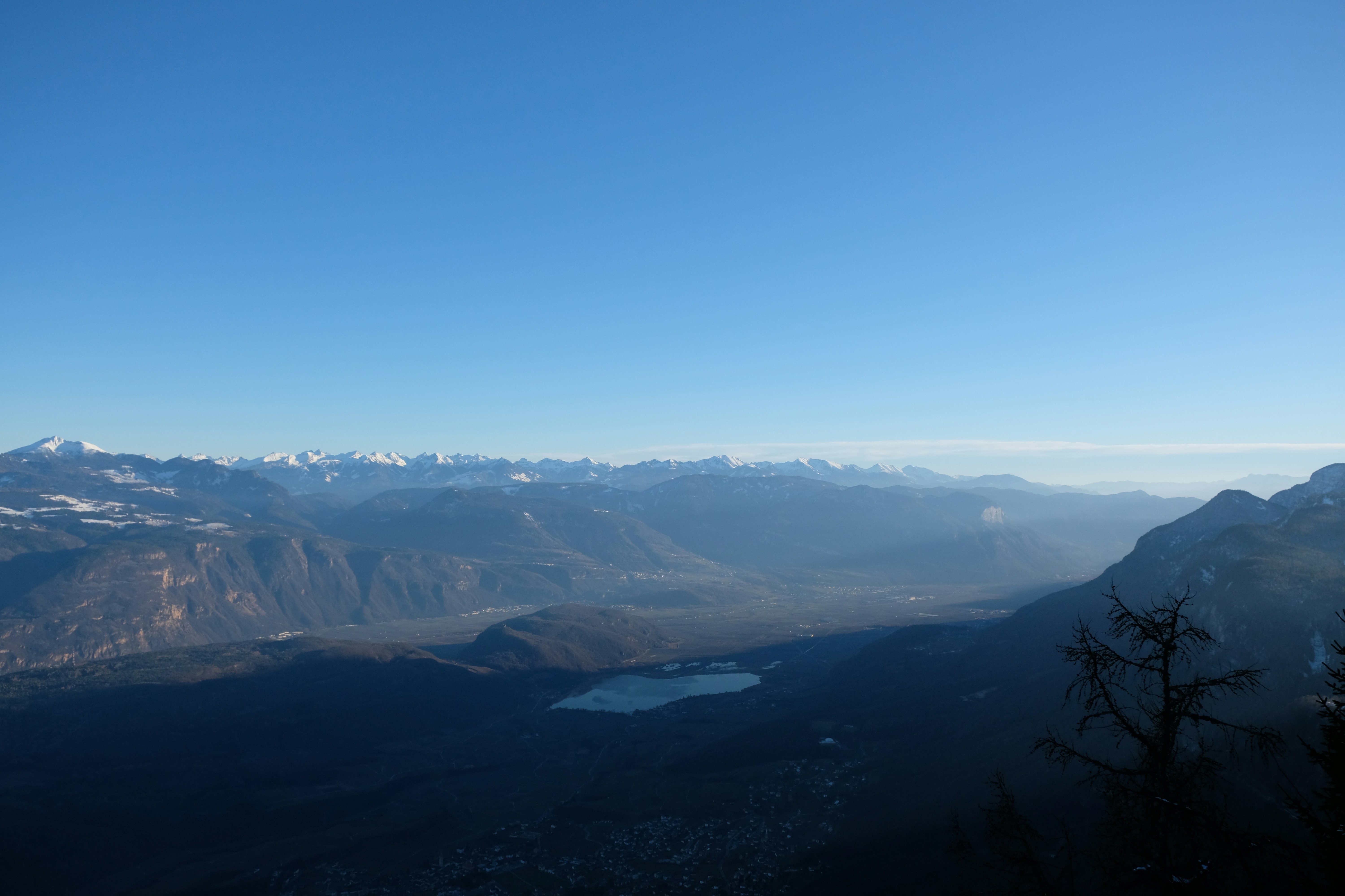 Photo by zeroquattroart