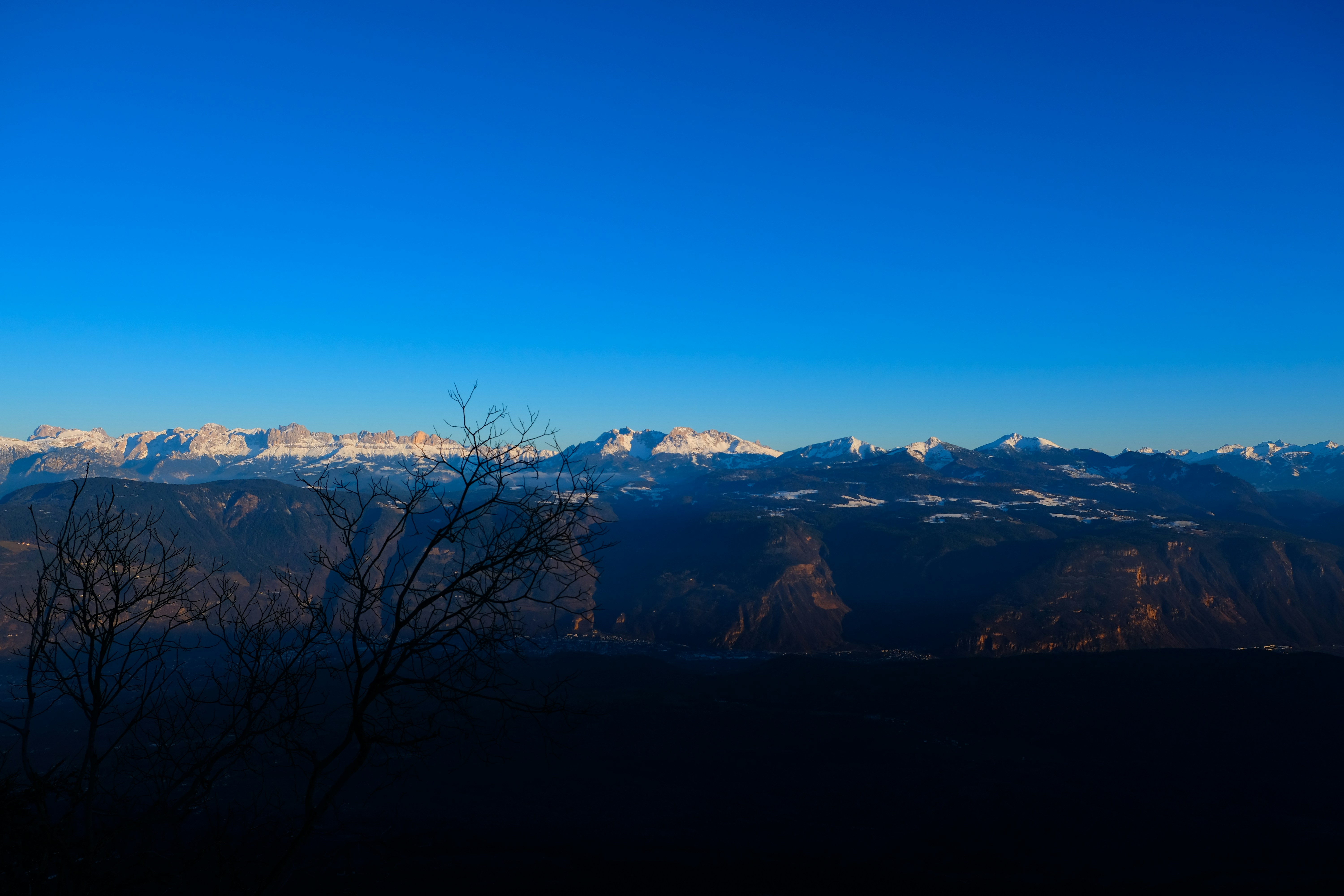 Photo by zeroquattroart