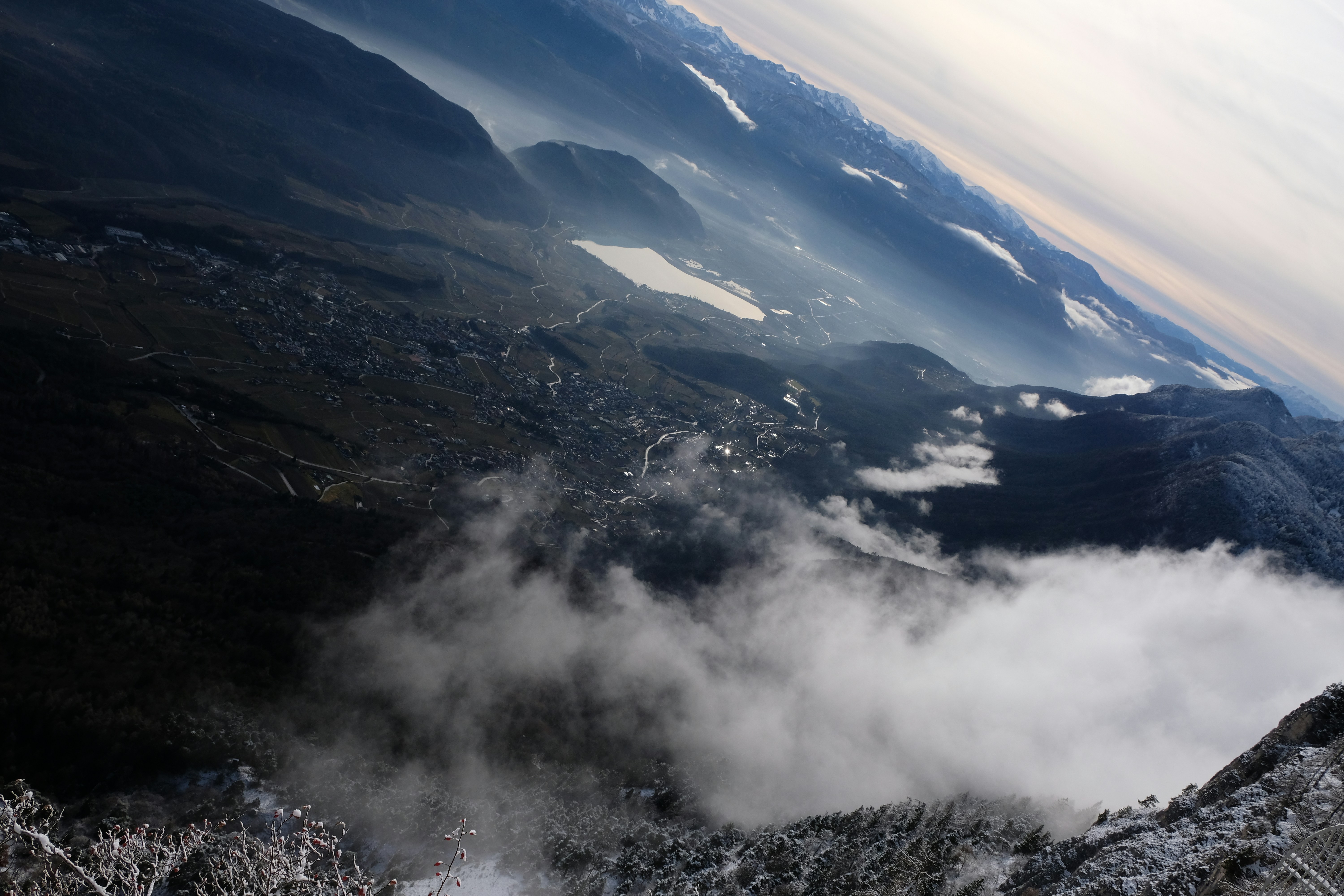 Photo by zeroquattroart