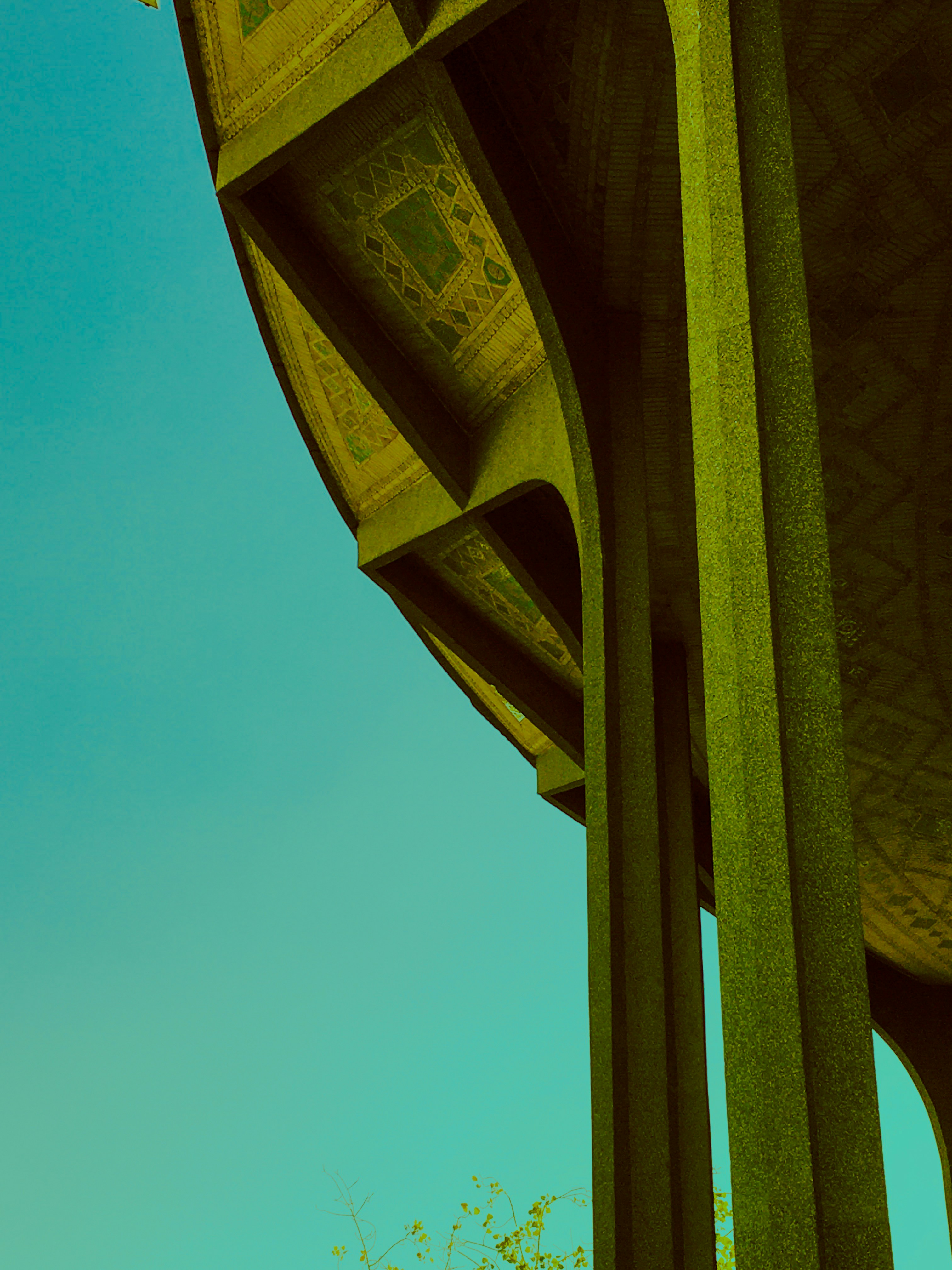 Photo by amirataeian