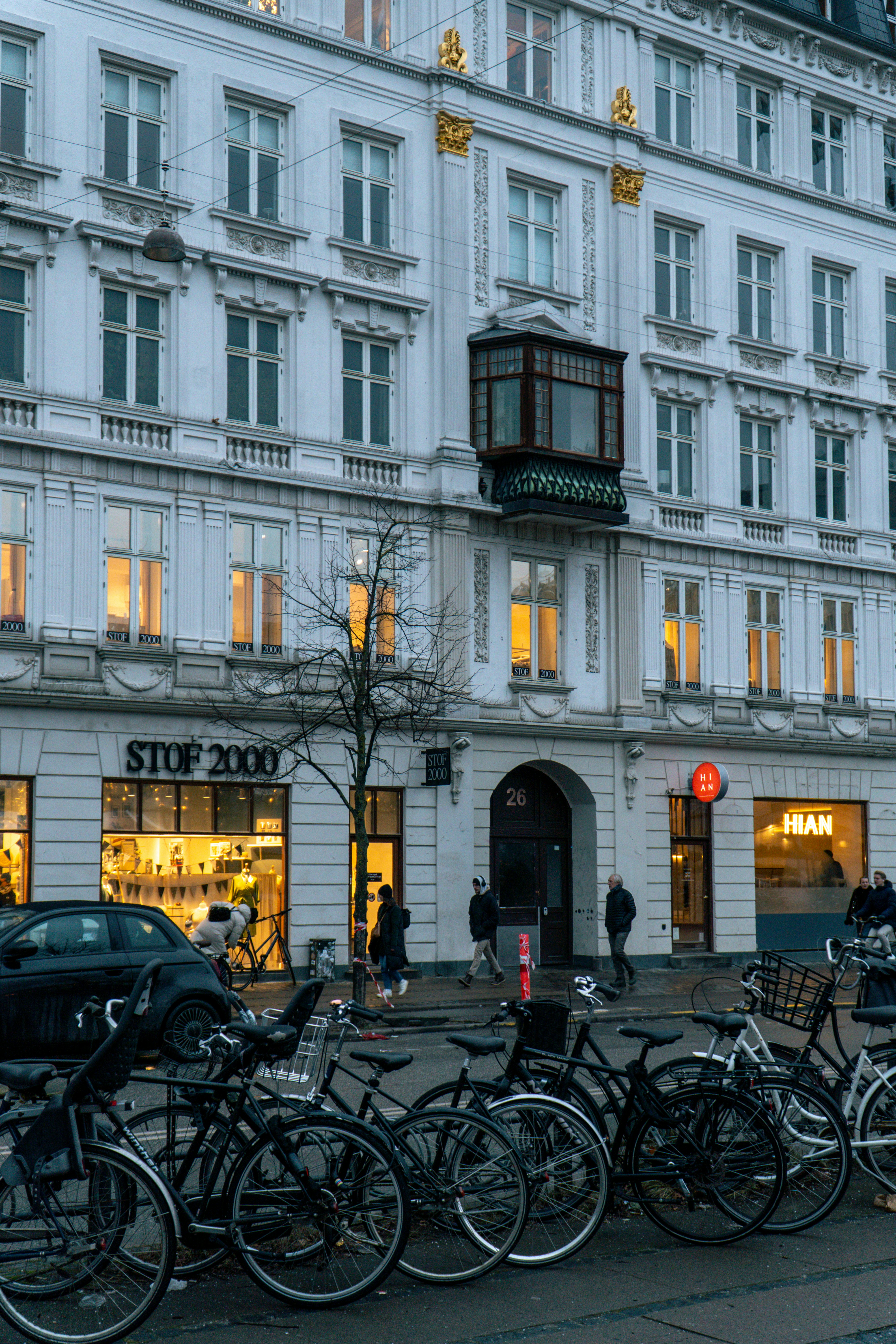 Photo by heythisisyulia