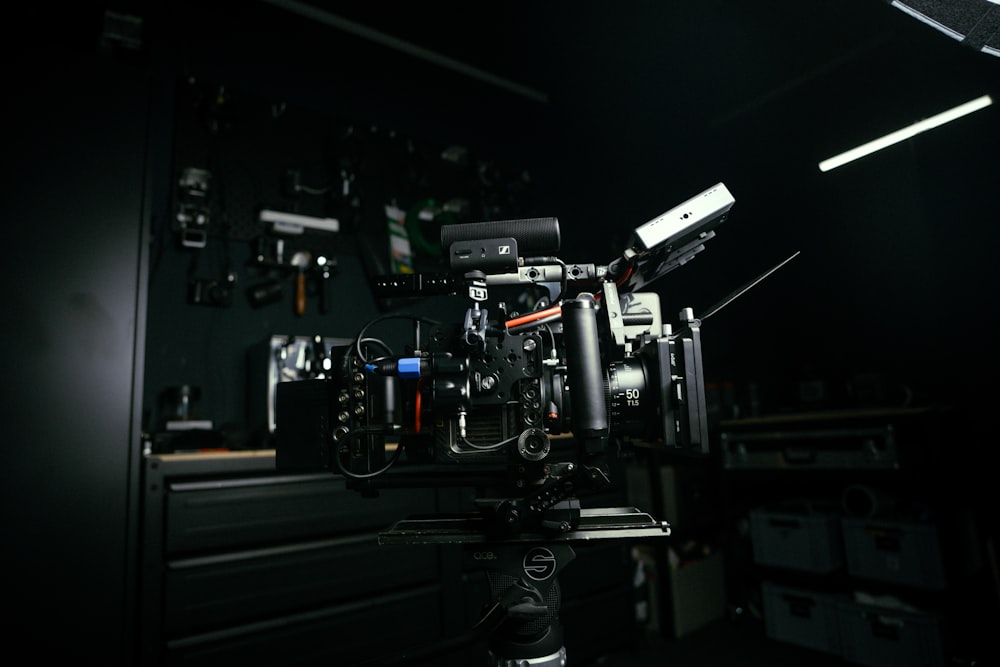 a camera set up in a dark room