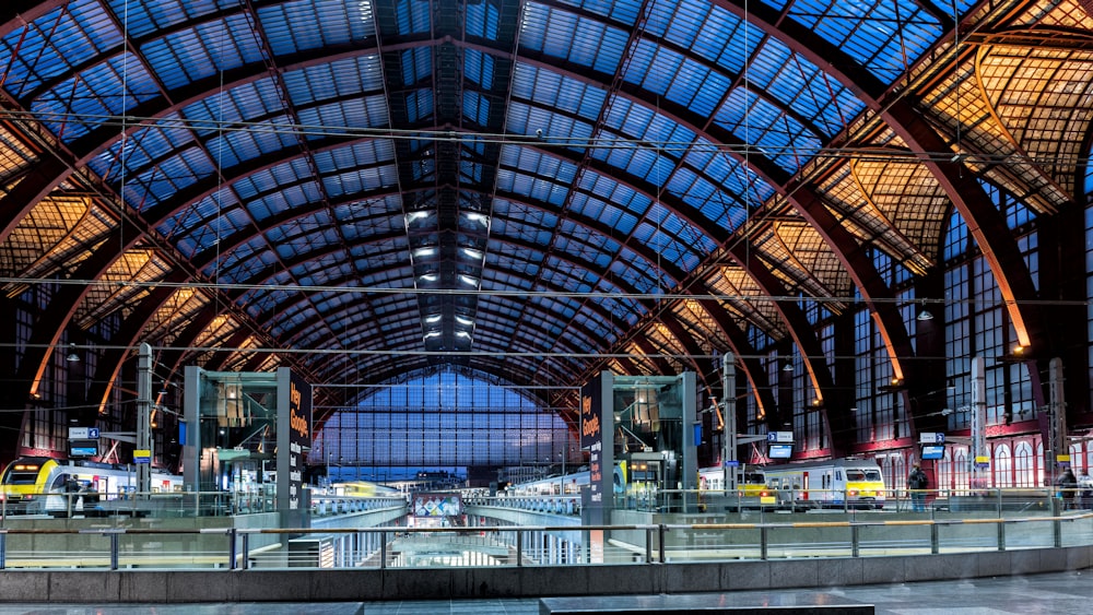 a train station with a bench inside of it