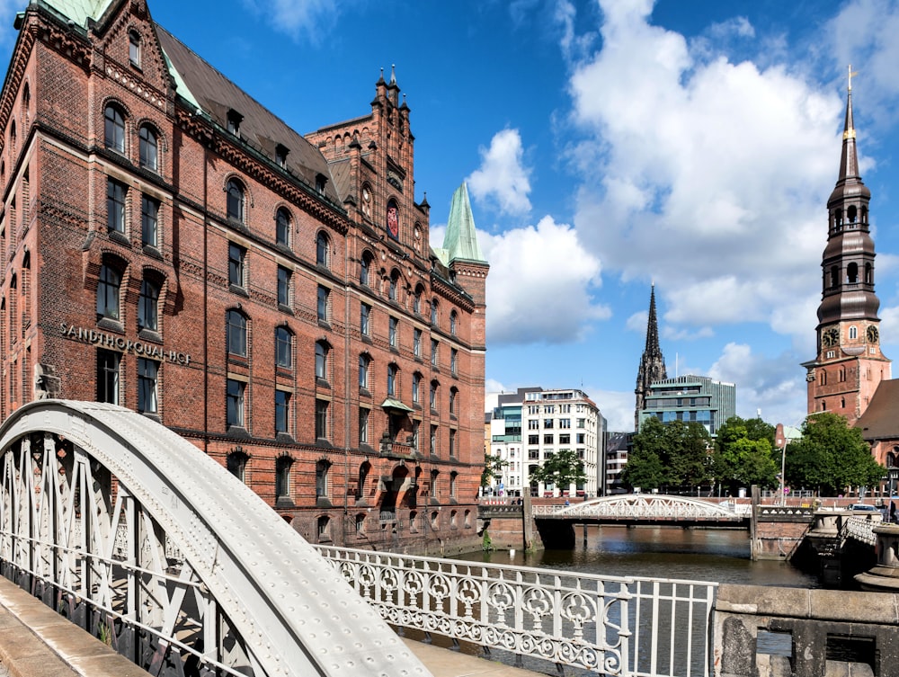 a bridge over a river in a city