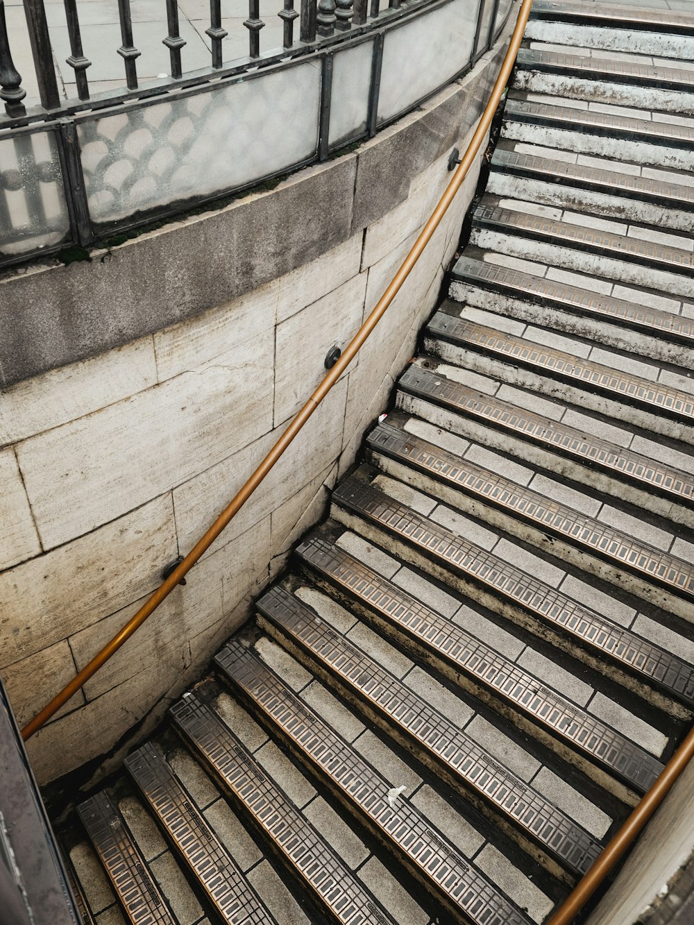 a set of stairs leading up to the top of a building