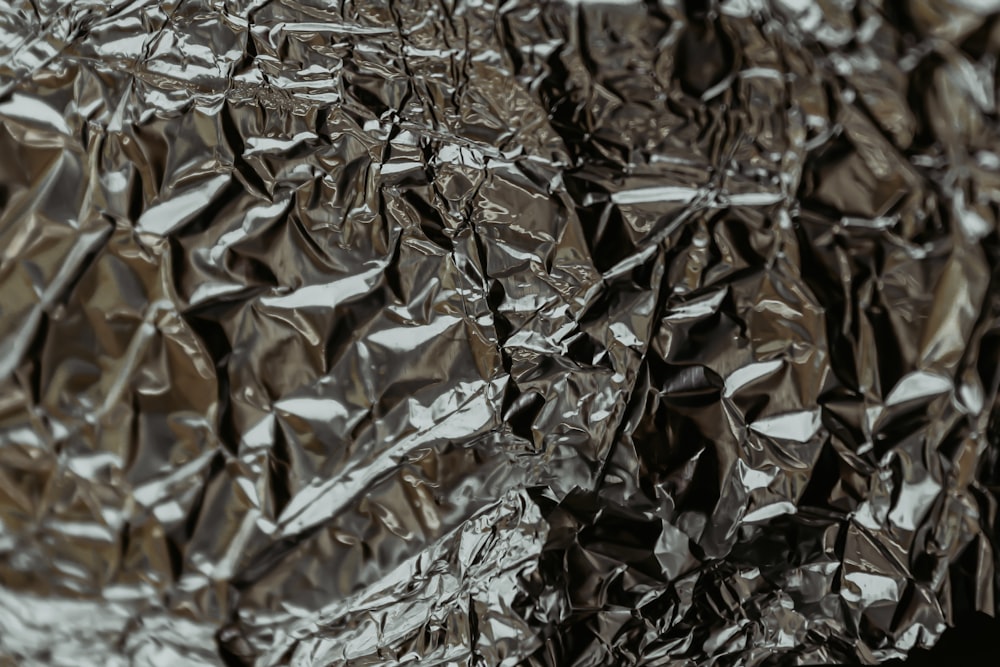 gros plan d’un morceau de papier d’aluminium